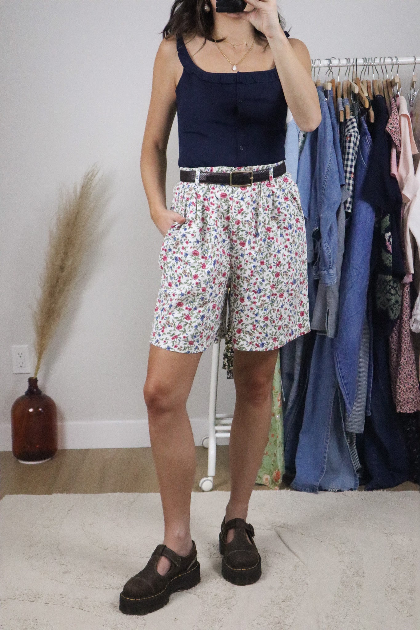 Vintage x Cotton Floral Shorts (S)