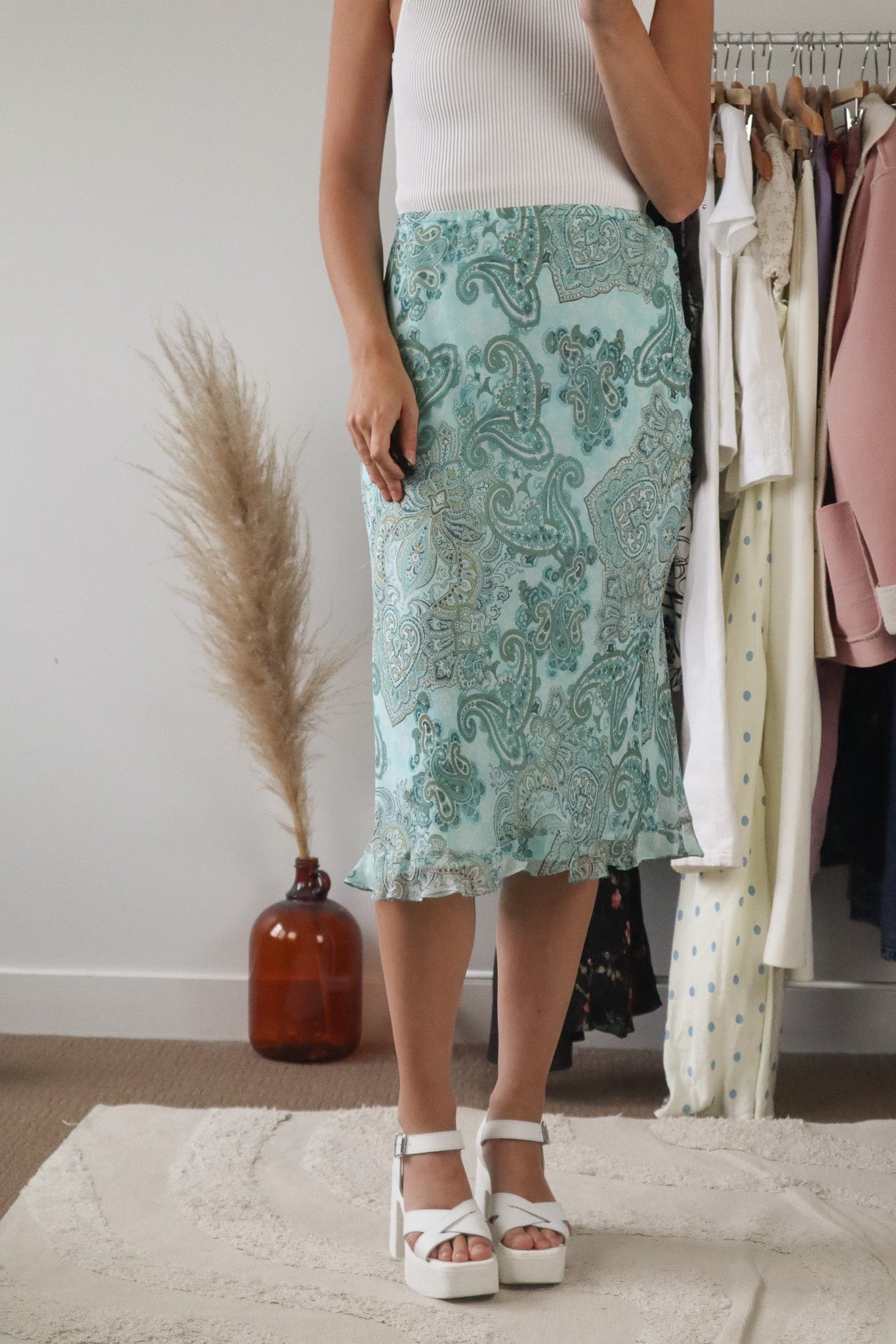 Vintage x Silk Paisly Midi Skirt (L)