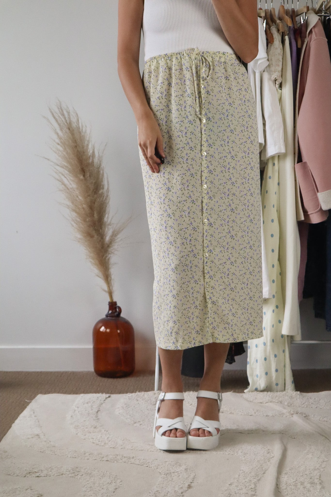 Made in Canada x Vintage x Floral Button Up Skirt (L/XL)
