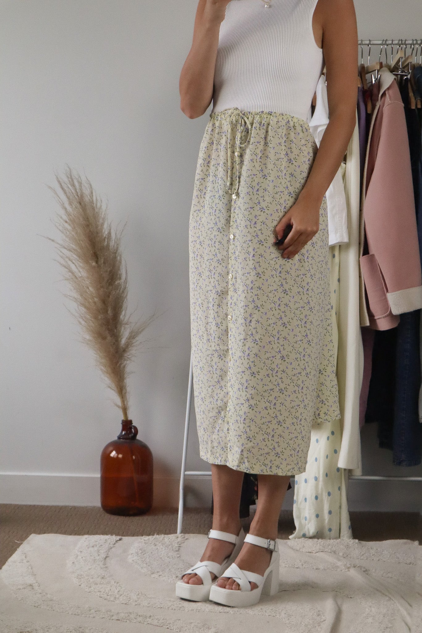 Made in Canada x Vintage x Floral Button Up Skirt (L/XL)