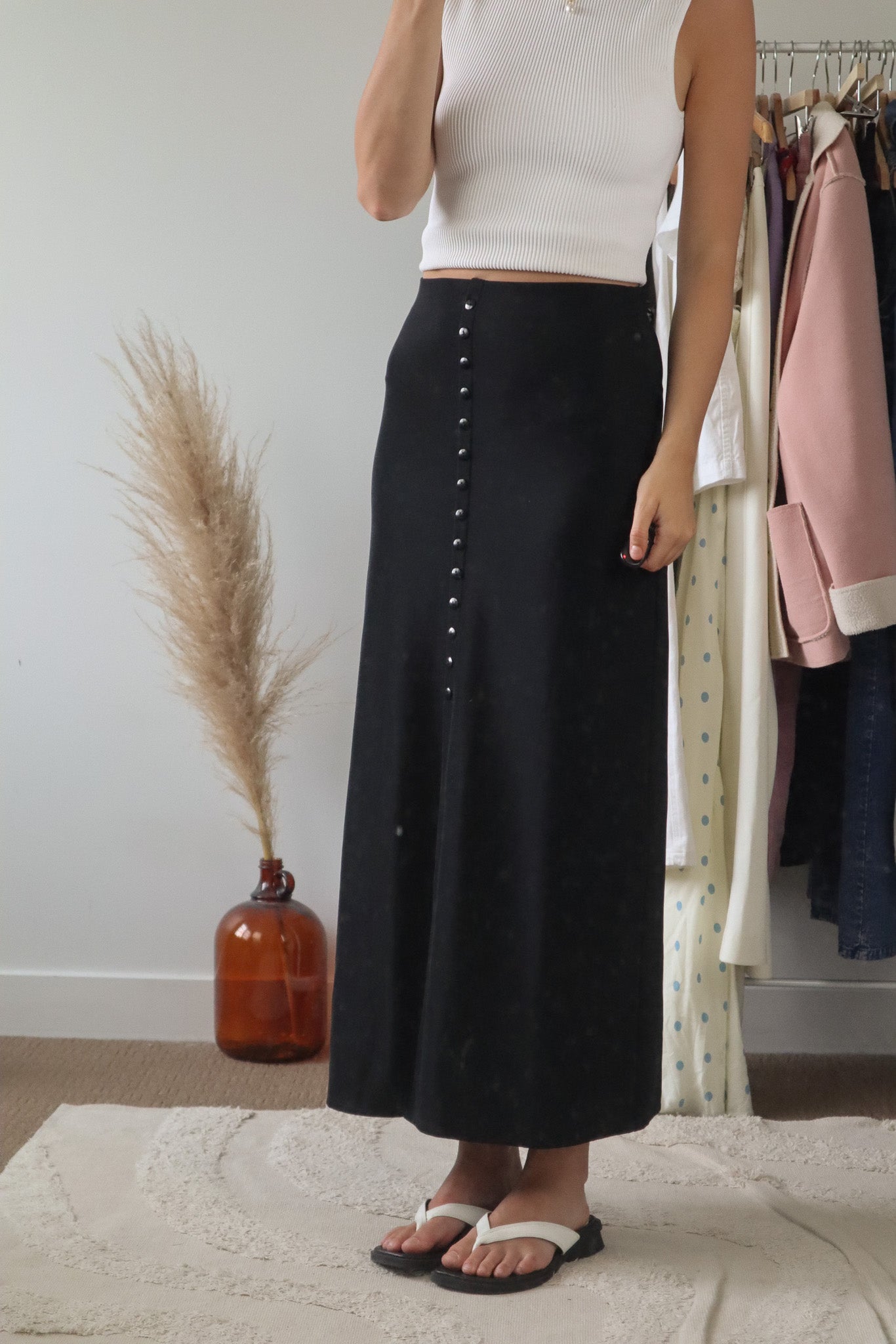 Made in USA x Vintage x Button Maxi Skirt (2/4)