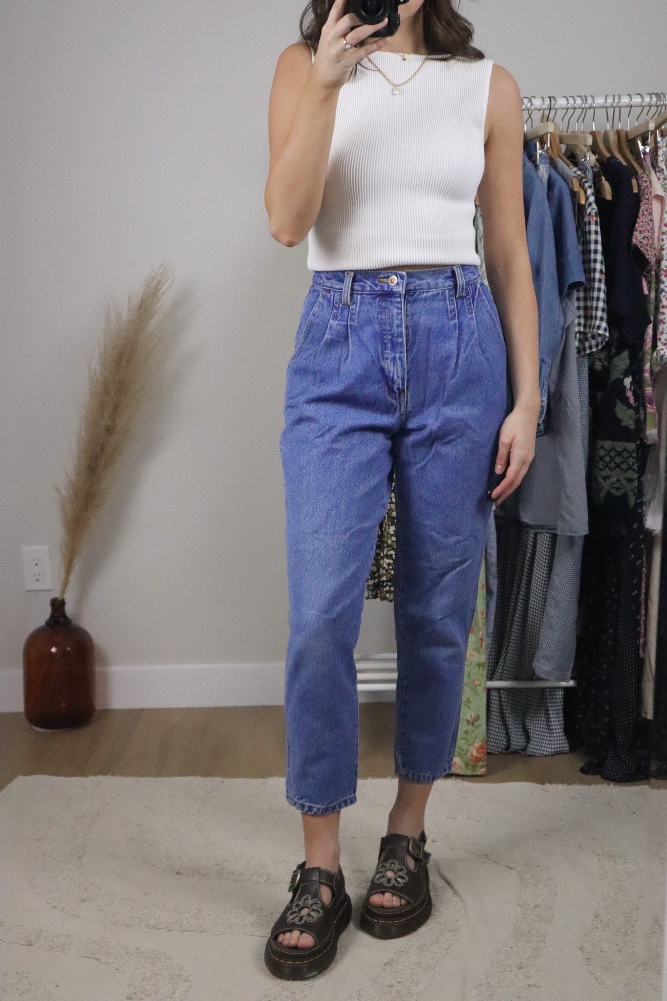 Made in Canada x Vintage x Pleated Jeans (2)