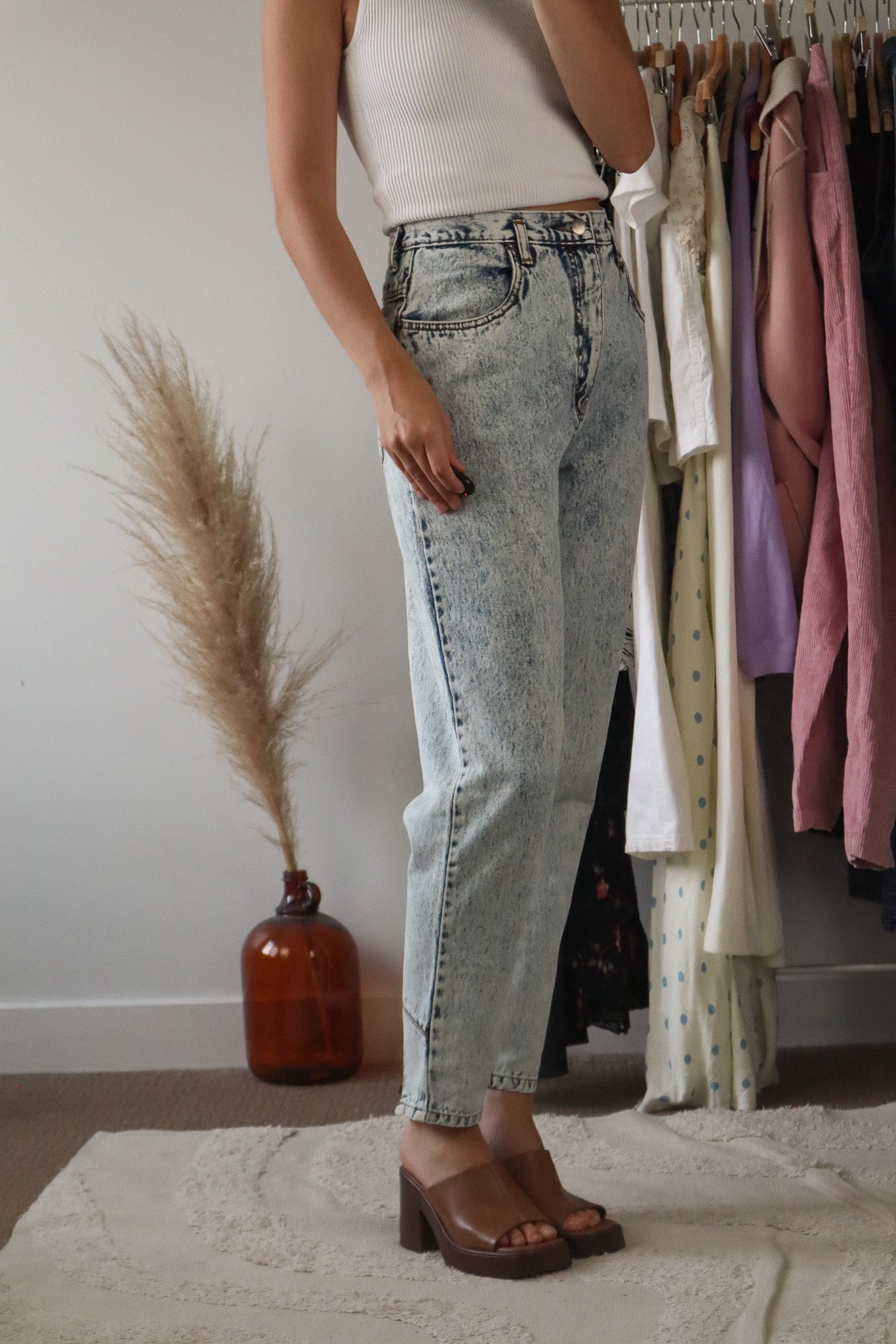 Vintage x Acid Wash Jeans (6)