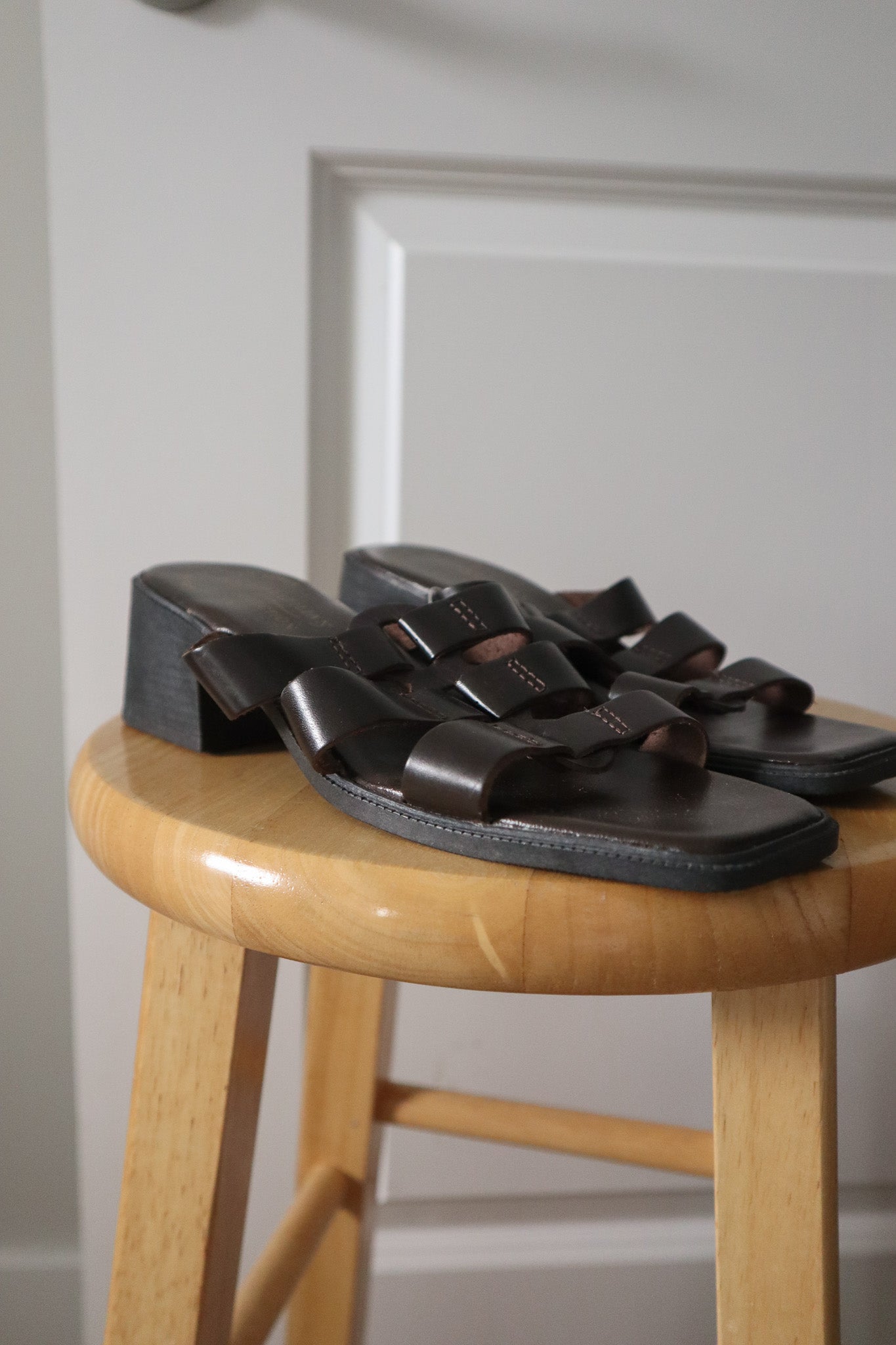 Deadstock x Vintage x Leather Square Toe Sandals (7)