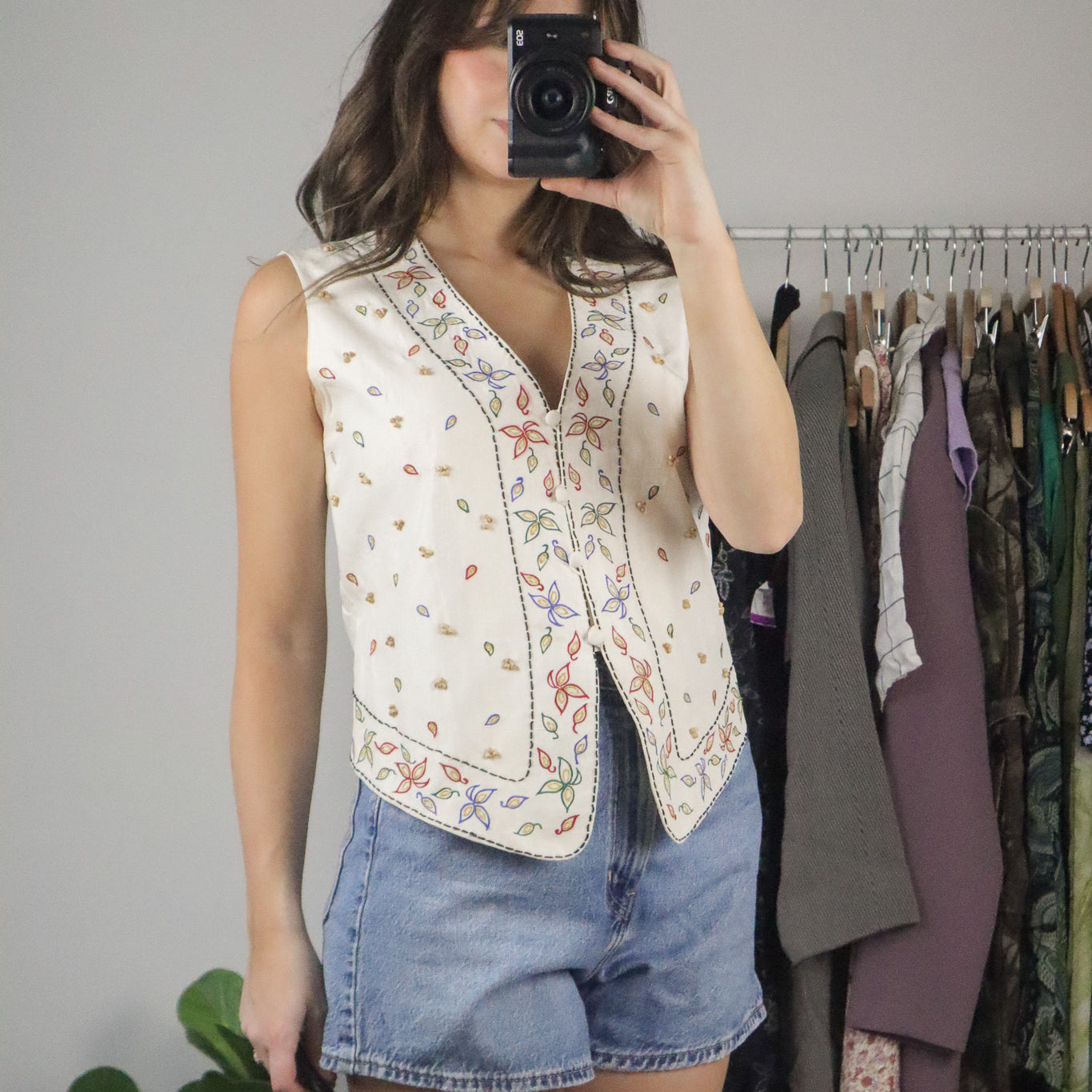 Vintage x Silk Beaded & Embroidered Vest (6)