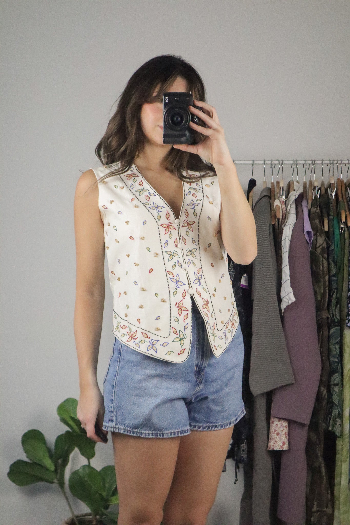 Vintage x Silk Beaded & Embroidered Vest (6)