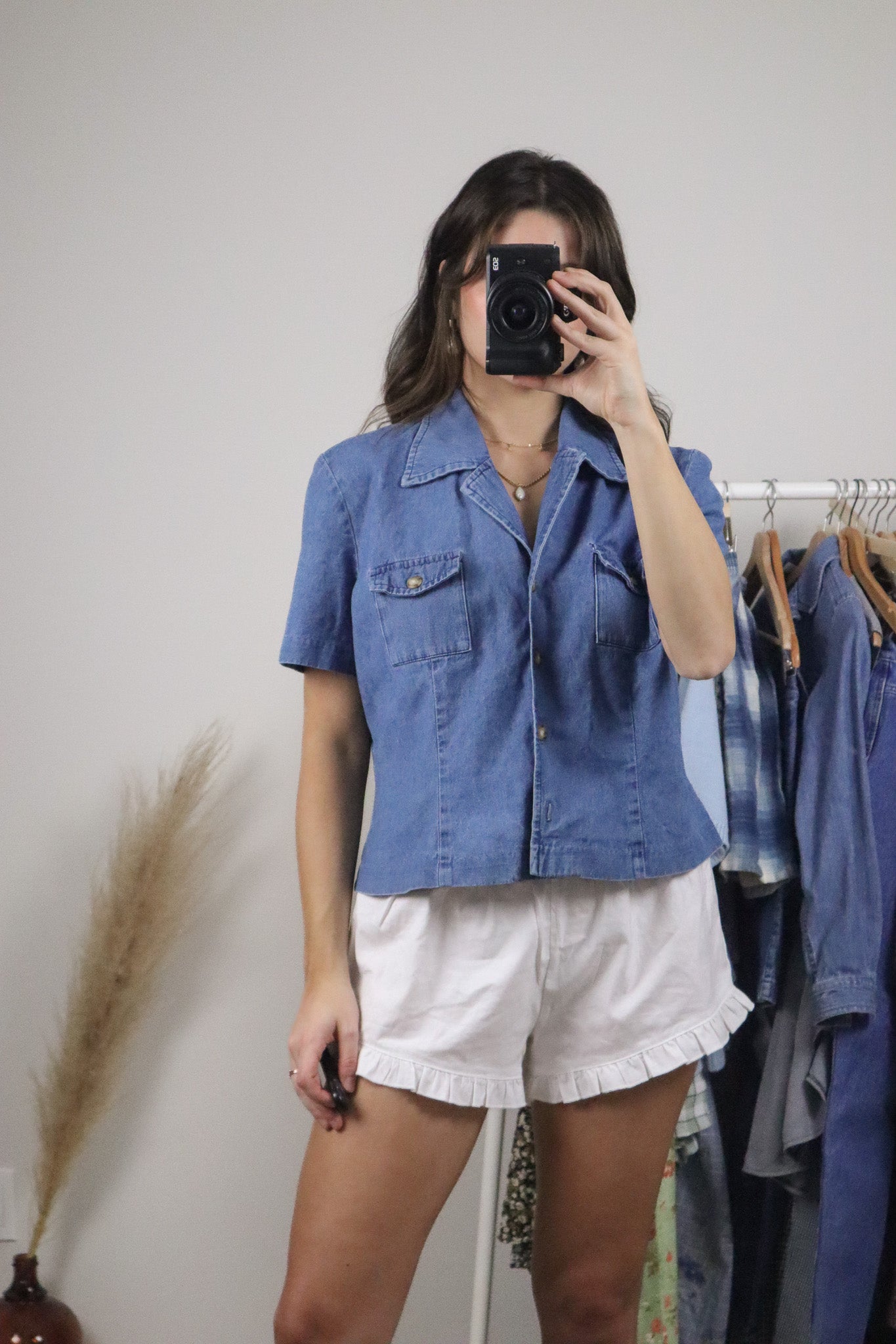 Made in Canada x Vintage x Short-Sleeve Denim Button Up (M)