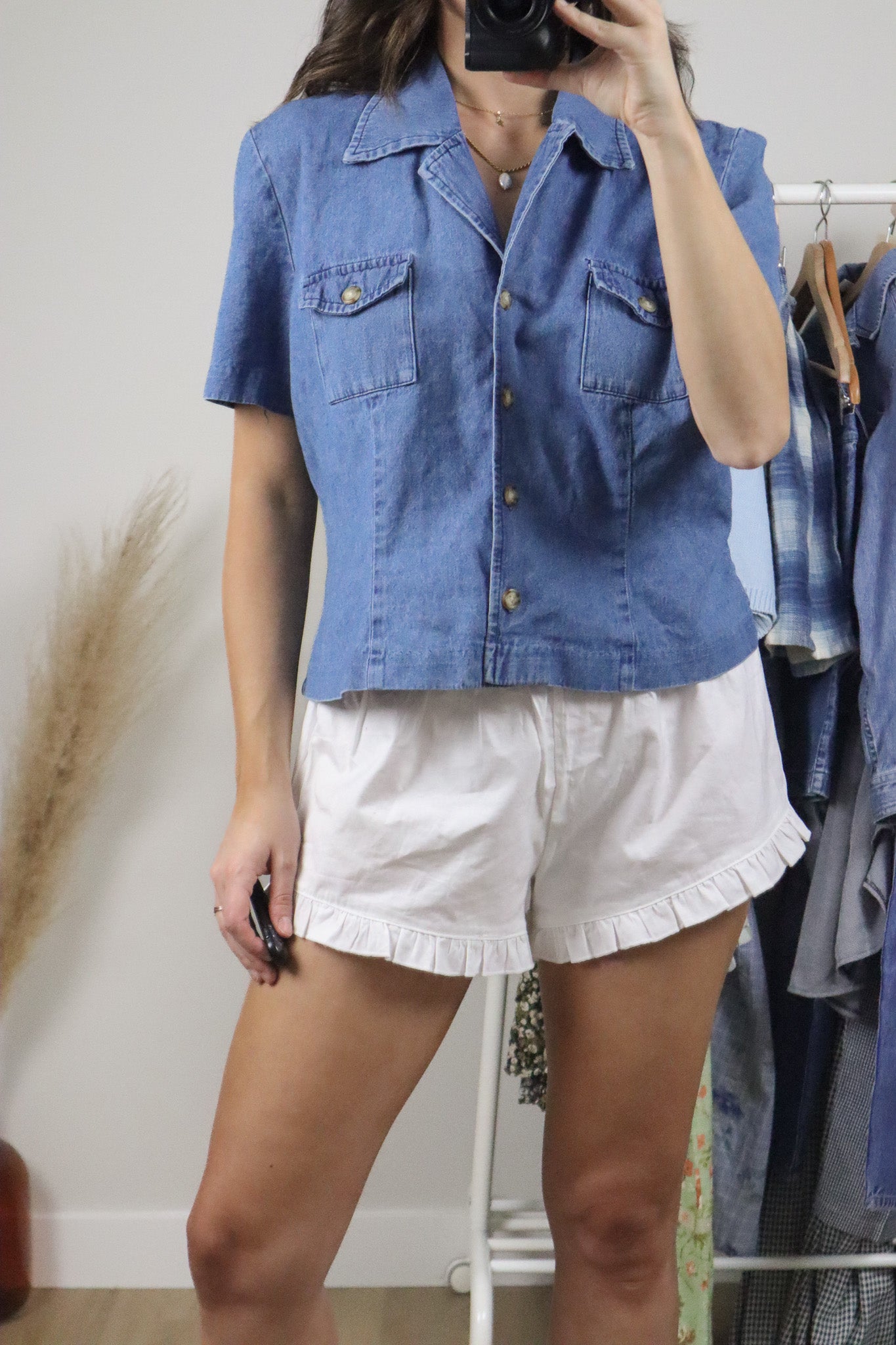 Made in Canada x Vintage x Short-Sleeve Denim Button Up (M)