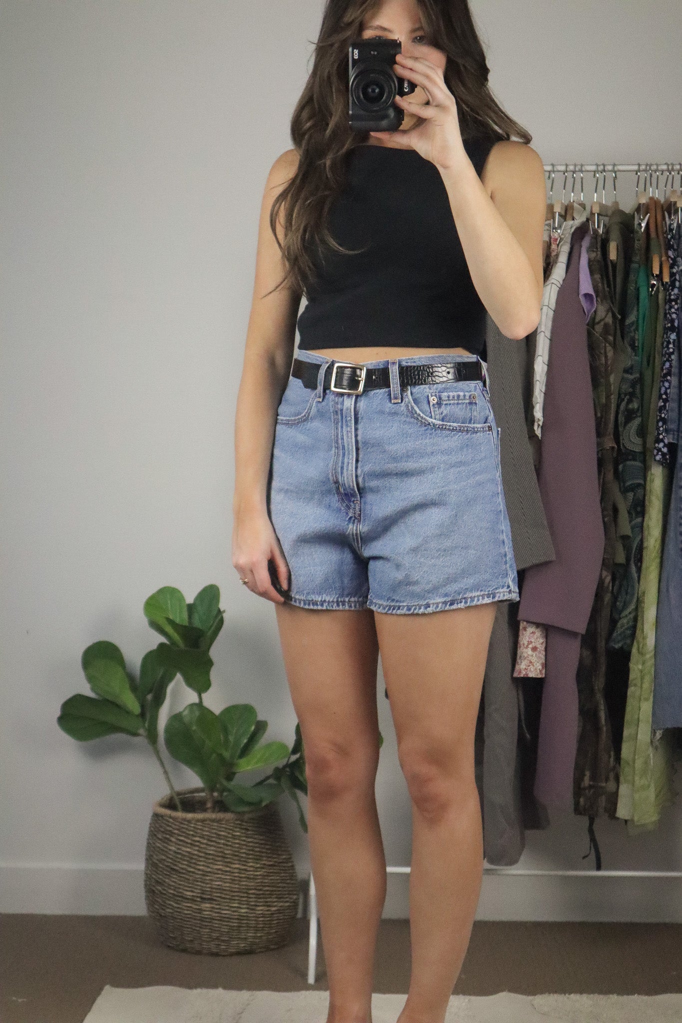 Modern x Levi High Loose Shorts (4)