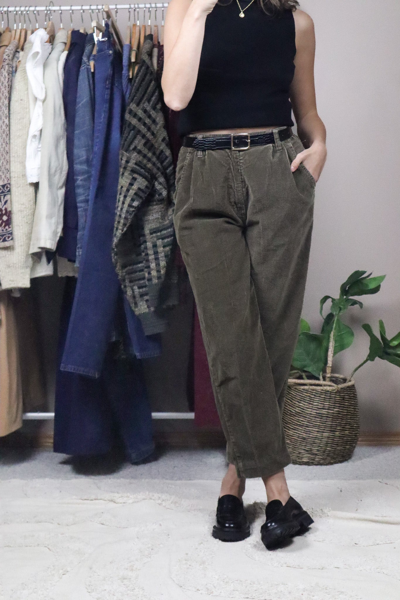 Made in Canada x Vintage x Corduroy Jeans (2/4)