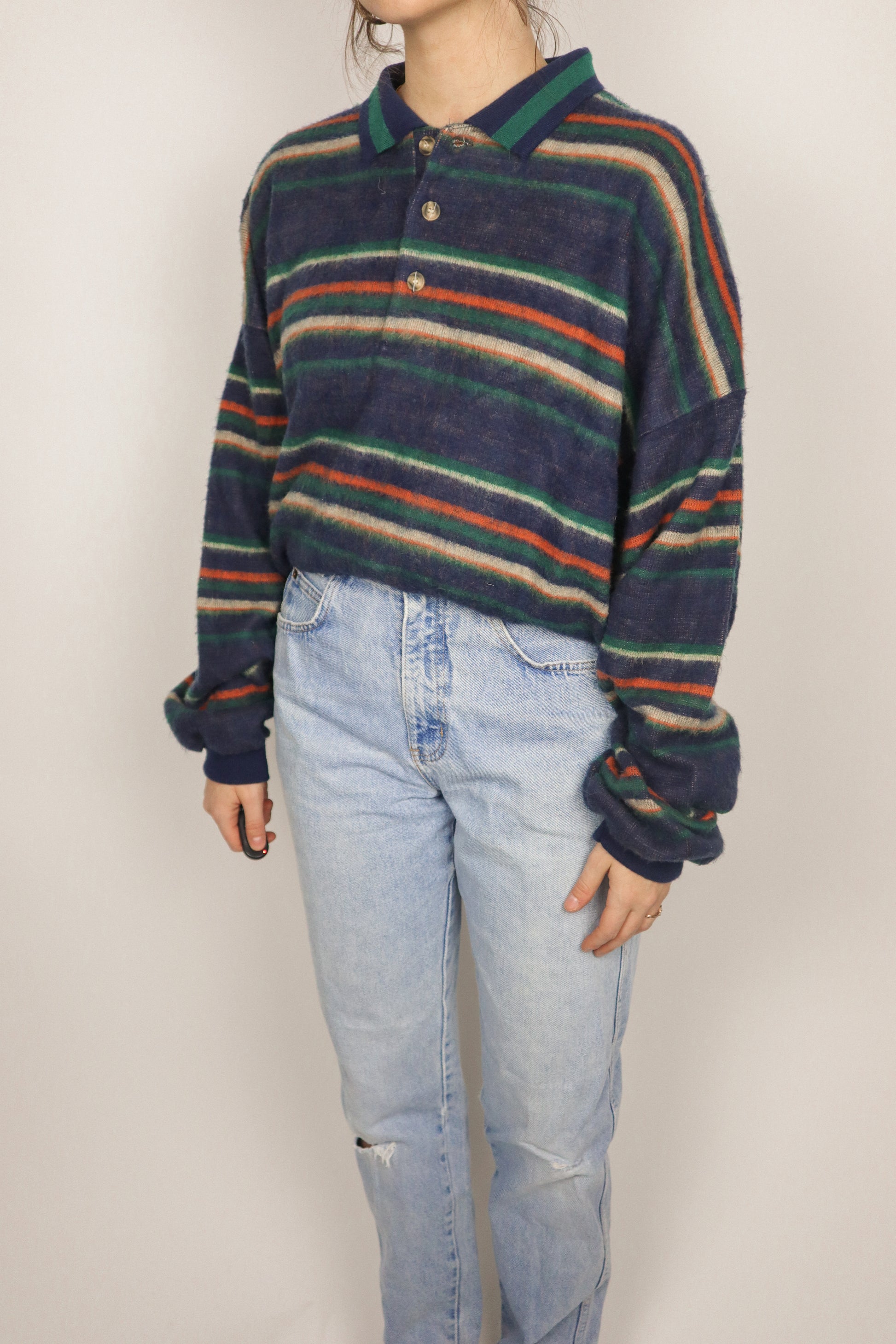 Made in Korea x Vintage x Striped Collared Sweater (M)