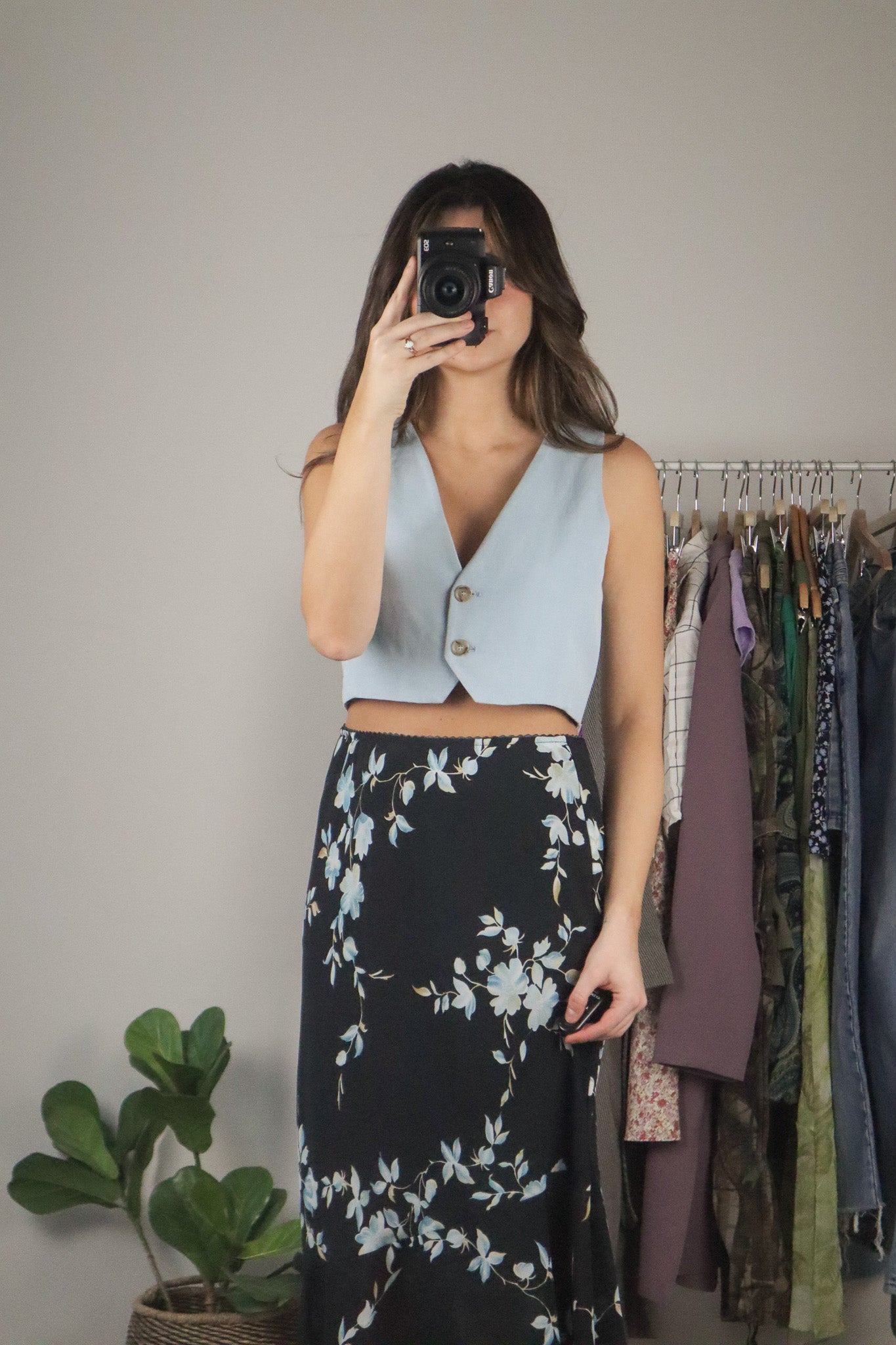 Modern x Linen Blend Cropped Waist Coat (S)