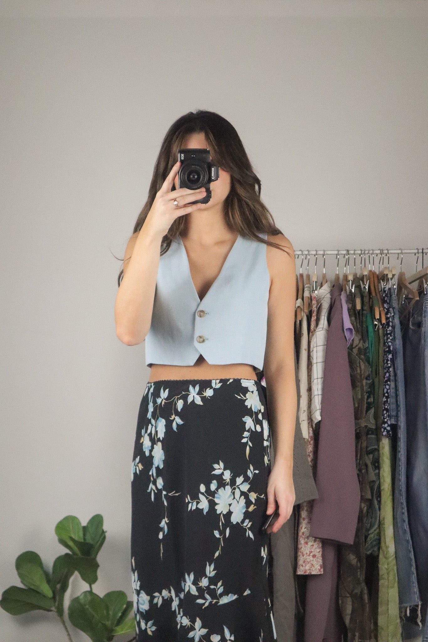 Modern x Linen Blend Cropped Waist Coat (S)