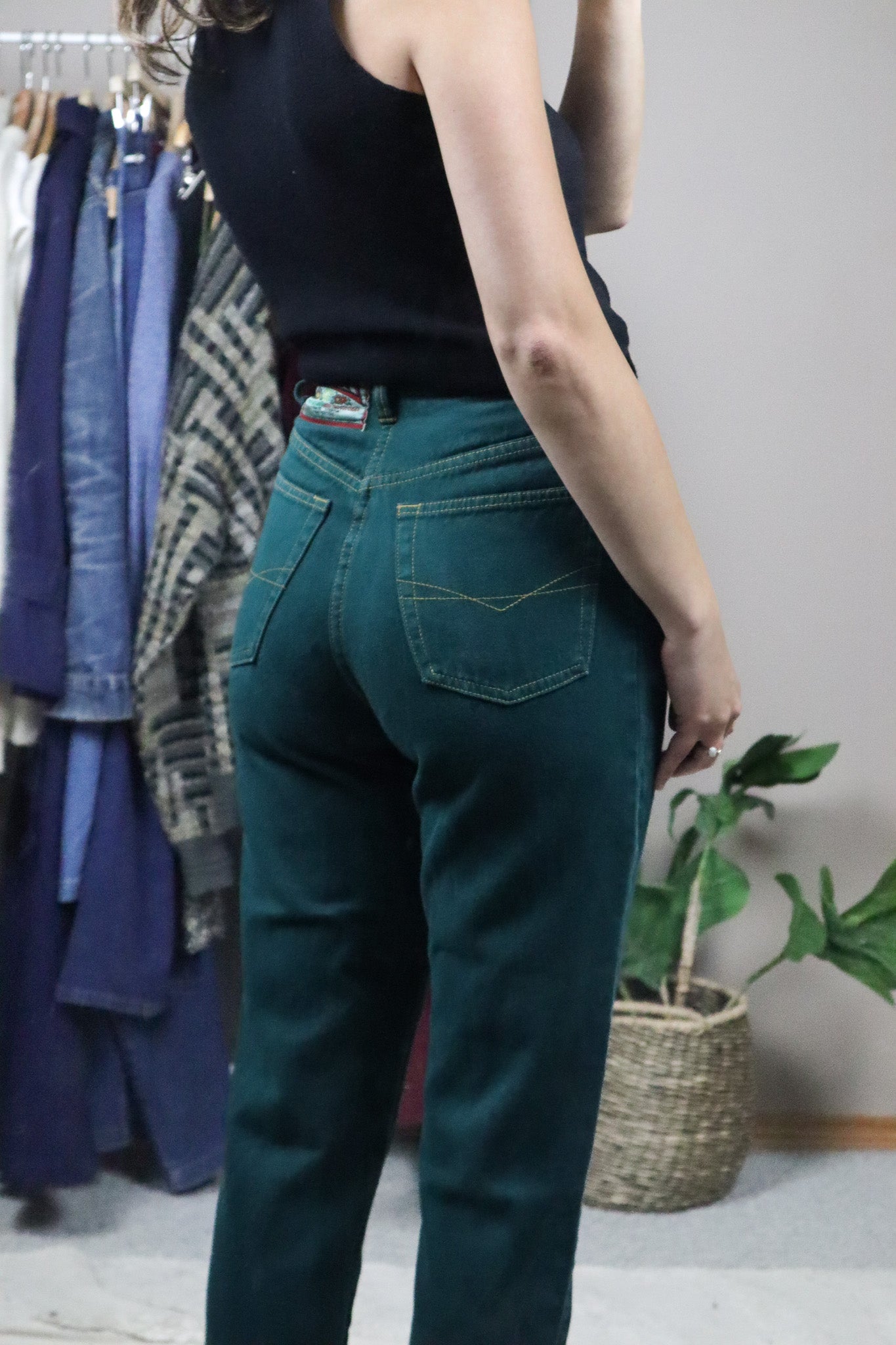 Vintage x Green Mom Jeans (0/2)