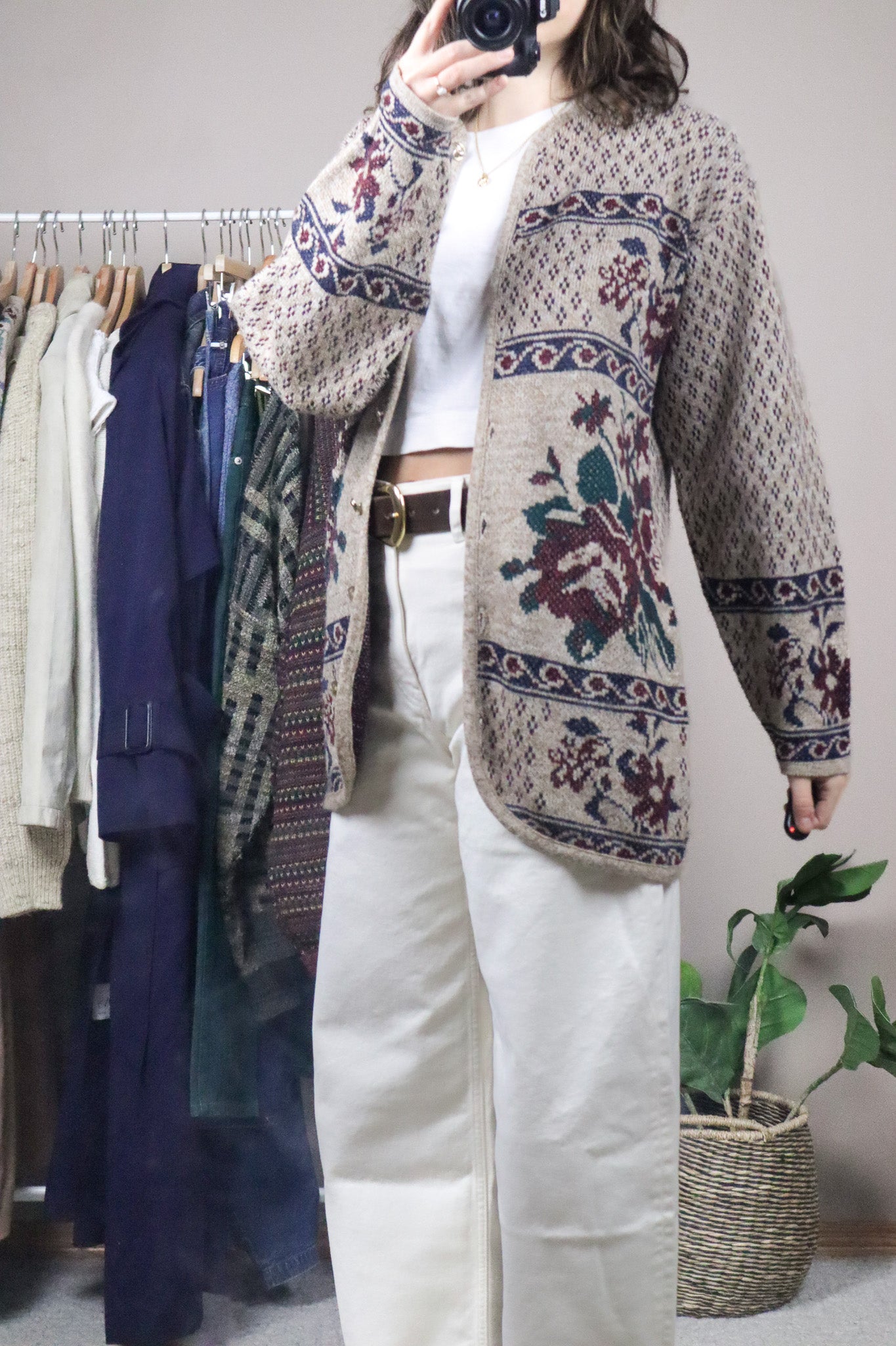 Made in Canada x Vintage x Floral Cardigan (S/M)