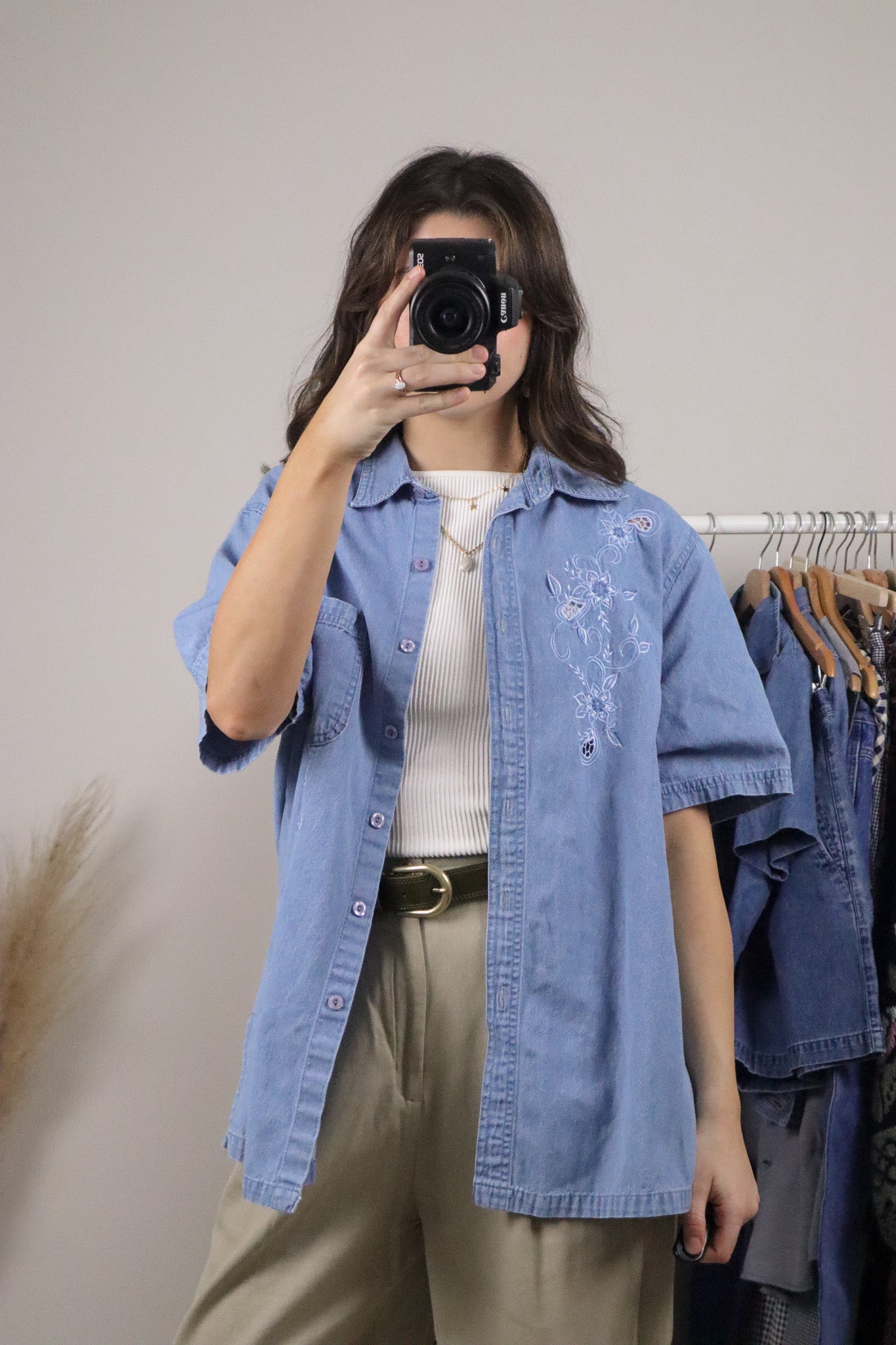 Vintage x Embroidered Short-Sleeve Denim Top (L)
