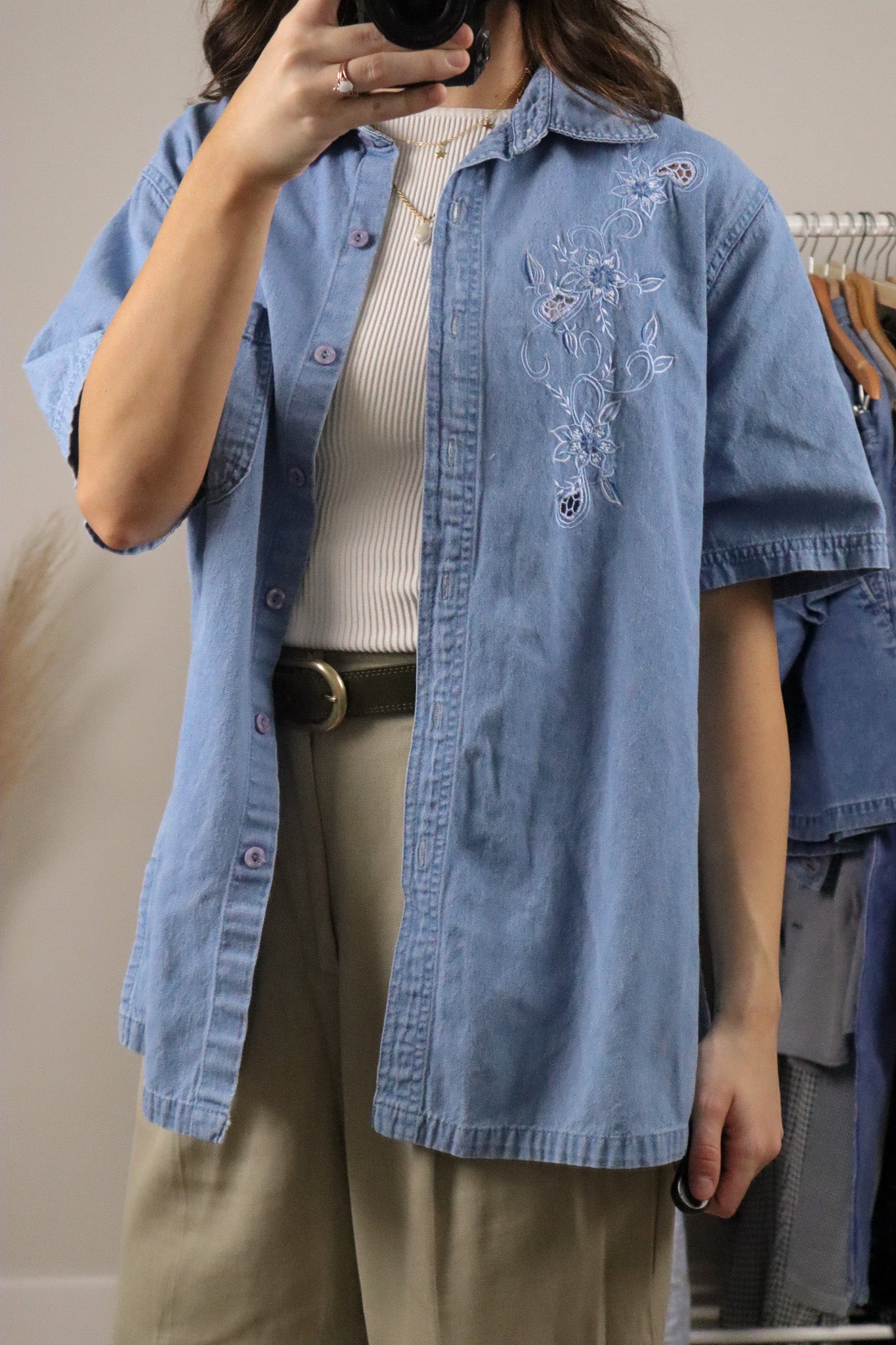 Vintage x Embroidered Short-Sleeve Denim Top (L)