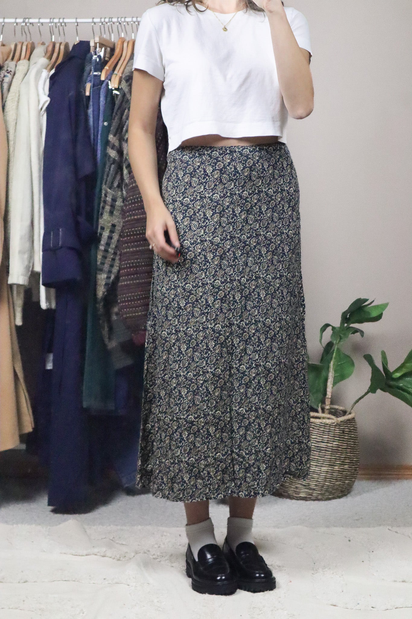 Made in Canada x Vintage x Floral Maxi Skirt (10/12)