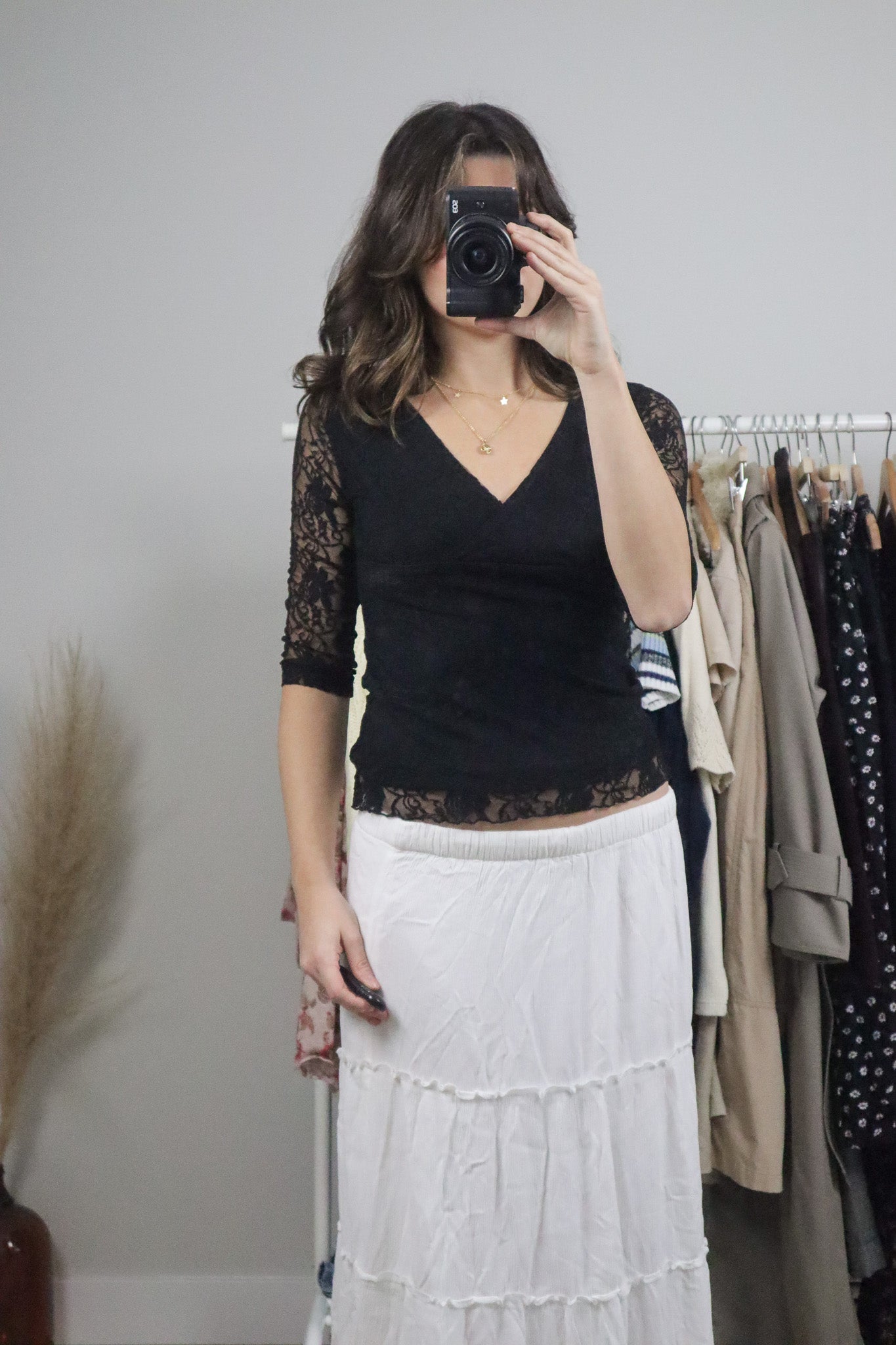Made in Canada x Vintage x Lace Blouse (XS/S)