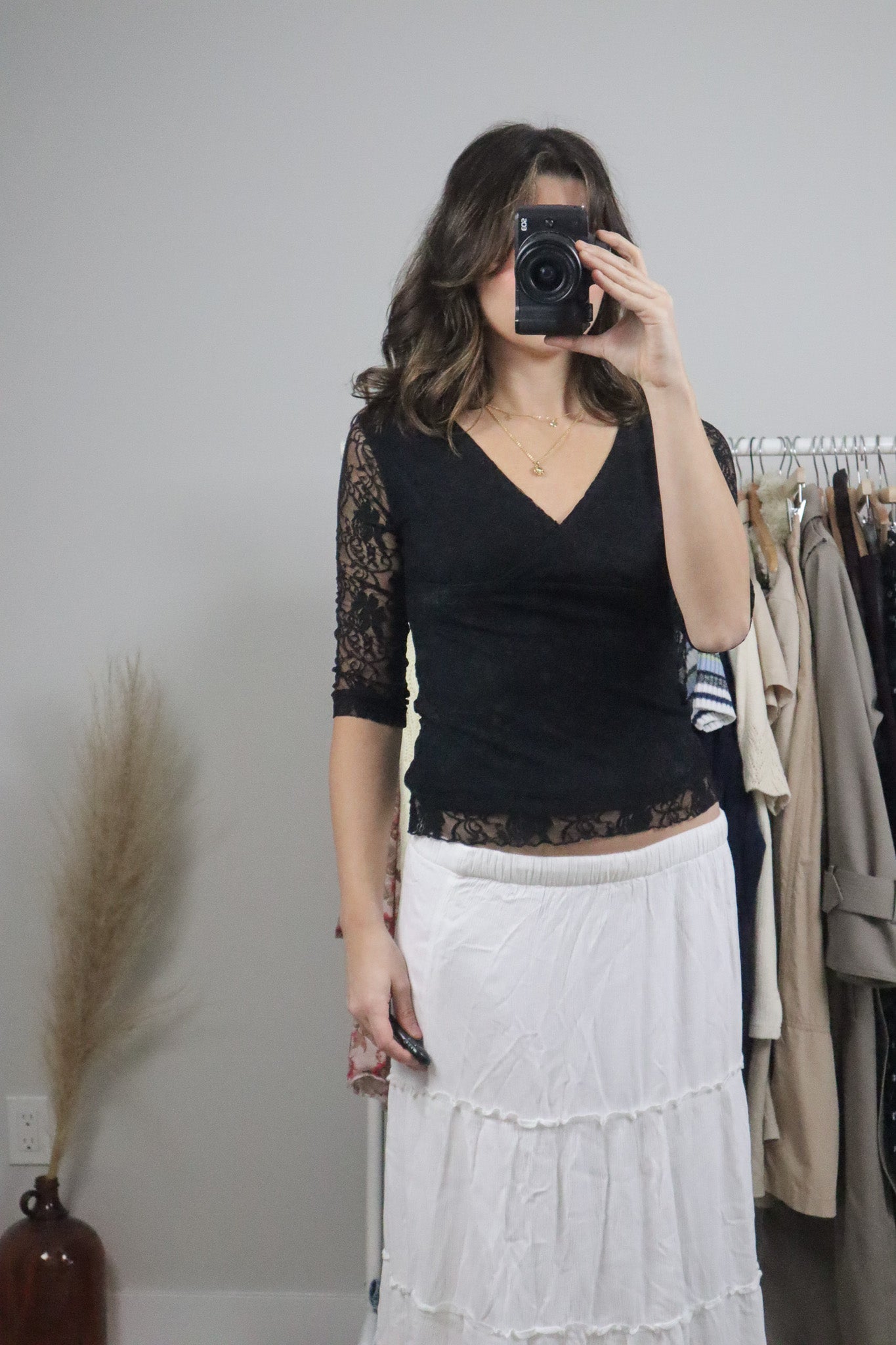 Made in Canada x Vintage x Lace Blouse (XS/S)