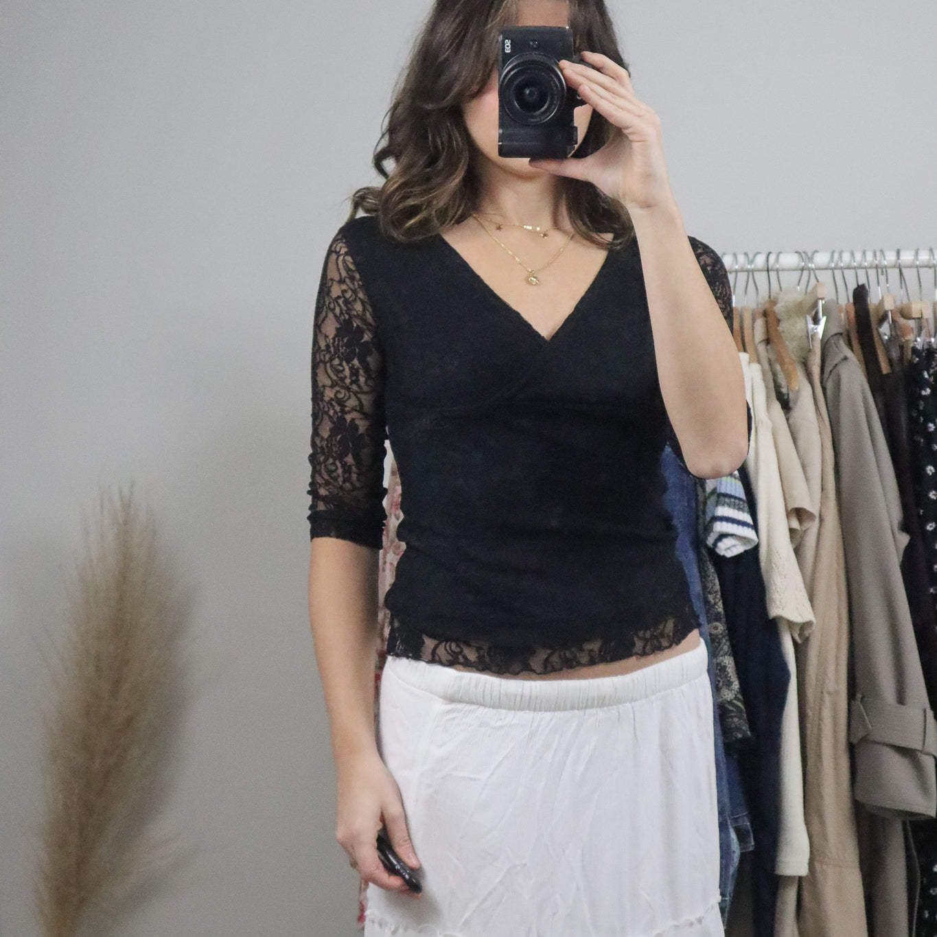 Made in Canada x Vintage x Lace Blouse (XS/S)