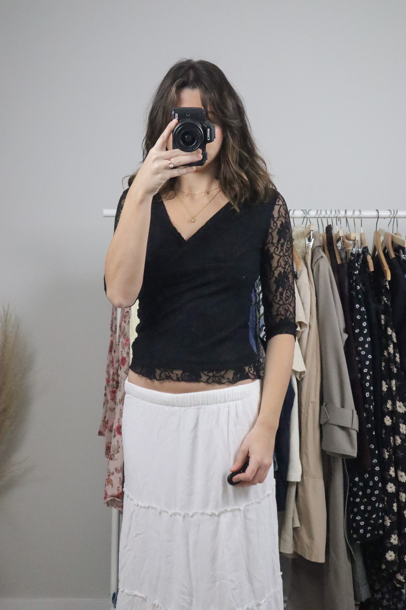 Made in Canada x Vintage x Lace Blouse (XS/S)