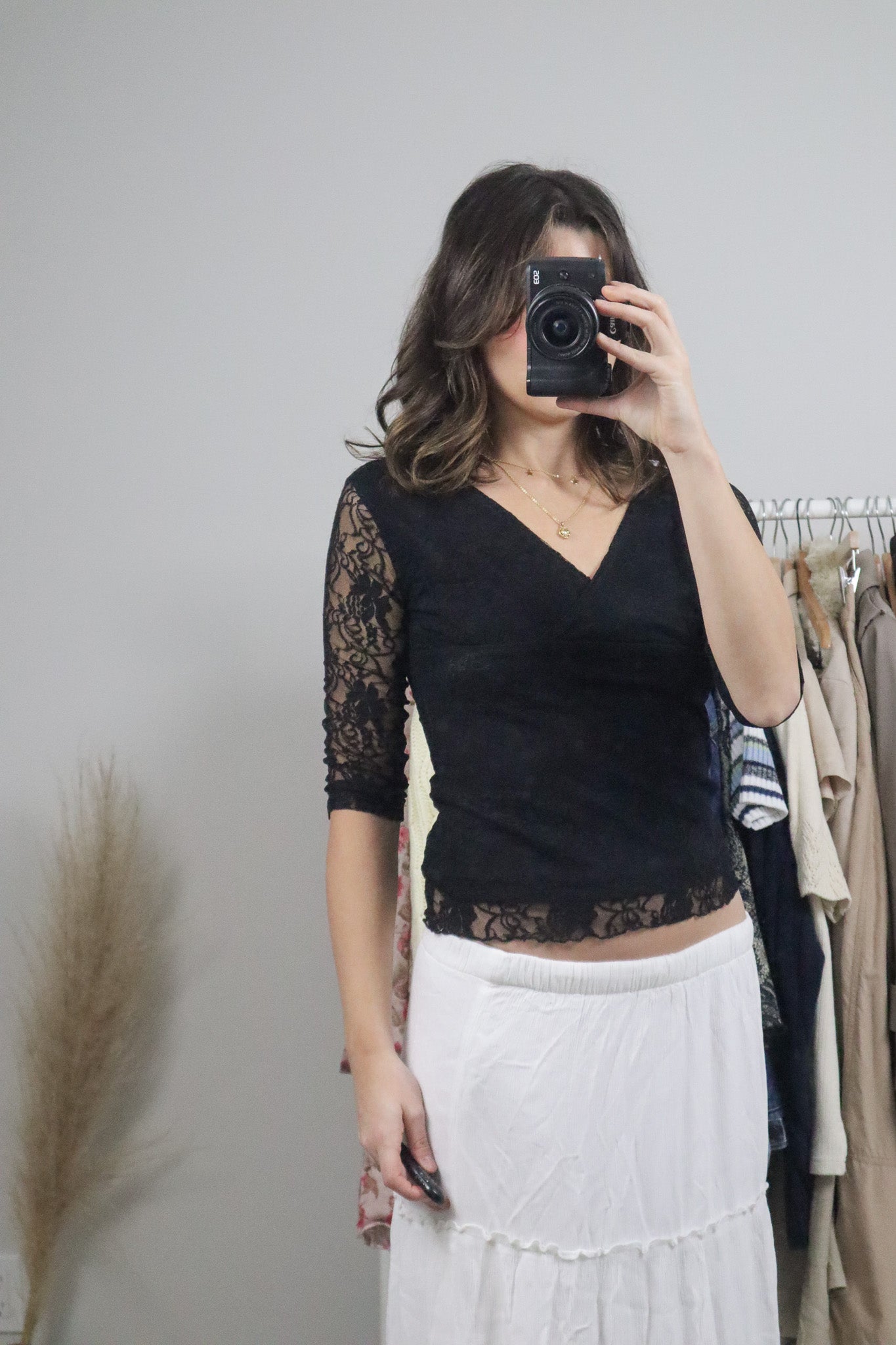 Made in Canada x Vintage x Lace Blouse (XS/S)