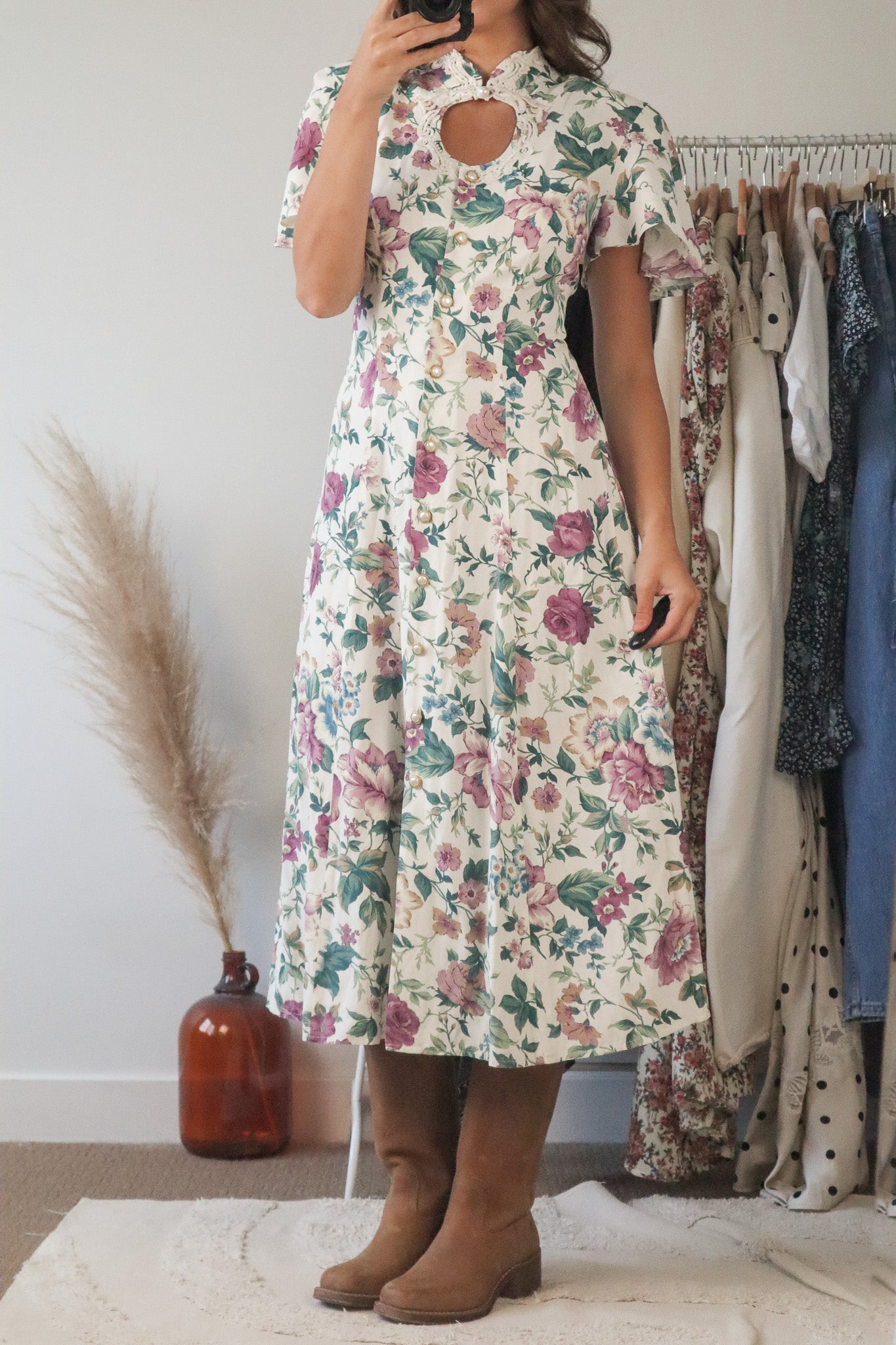 Made in Canada x Vintage x Floral Lace-Up Maxi Dress (S)