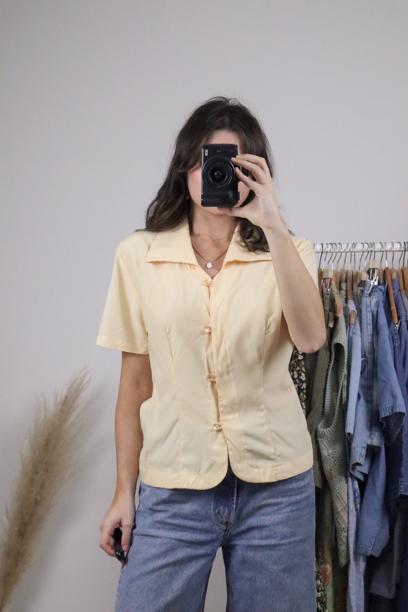 Made in Canada x Vintage x Collared Blouse (S)