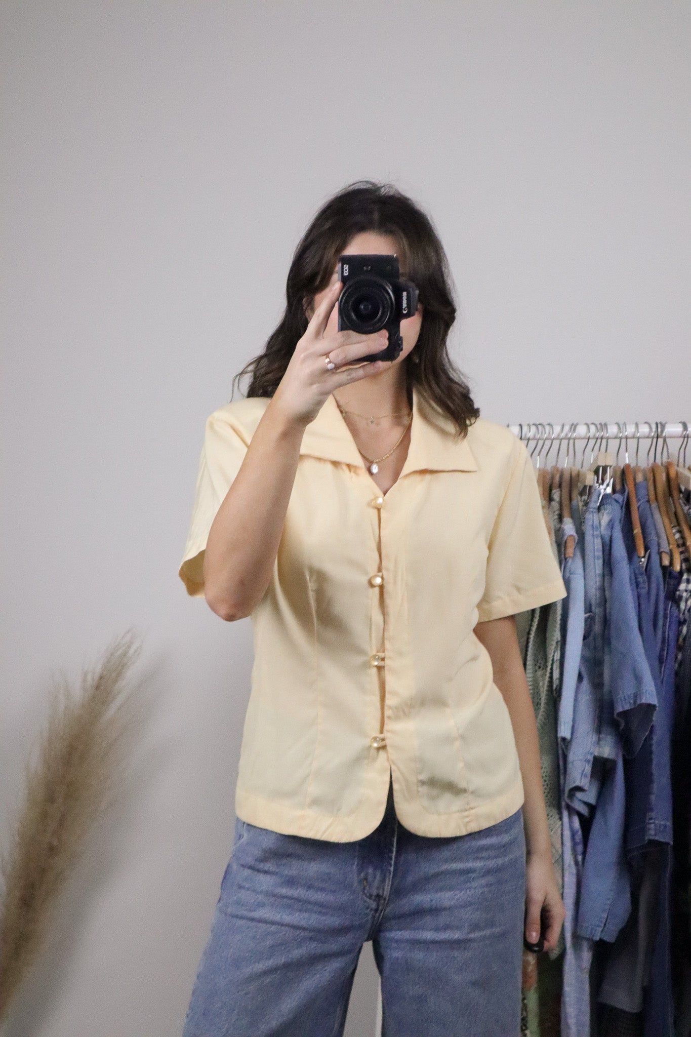 Made in Canada x Vintage x Collared Blouse (S)