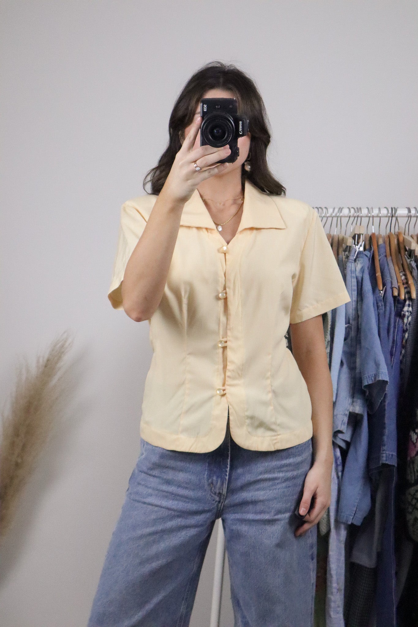 Made in Canada x Vintage x Collared Blouse (S)