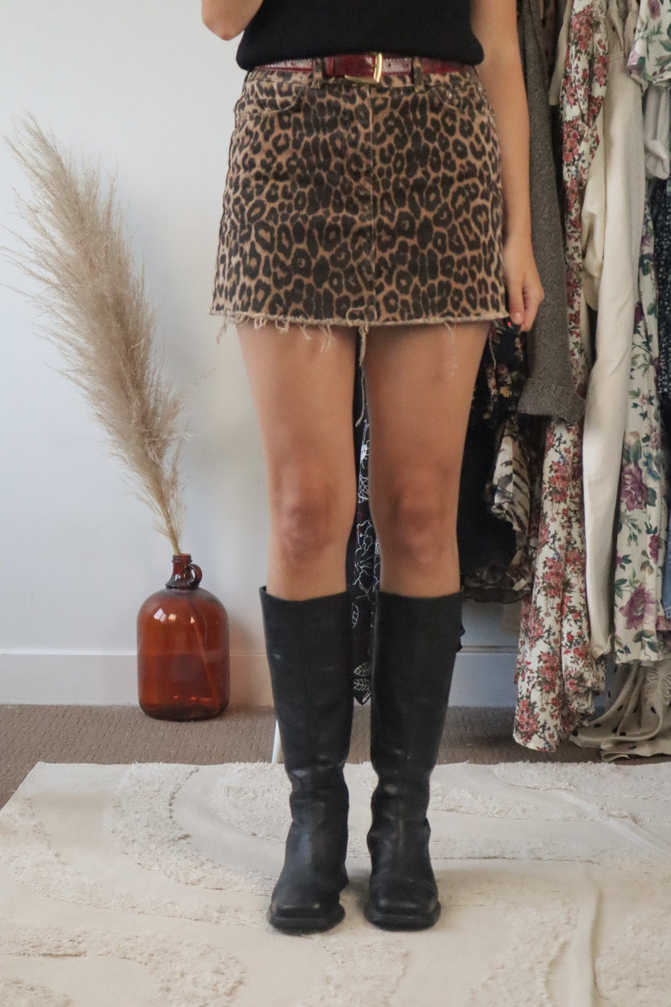 Vintage x Faux-Leather Knee High Boots (8)