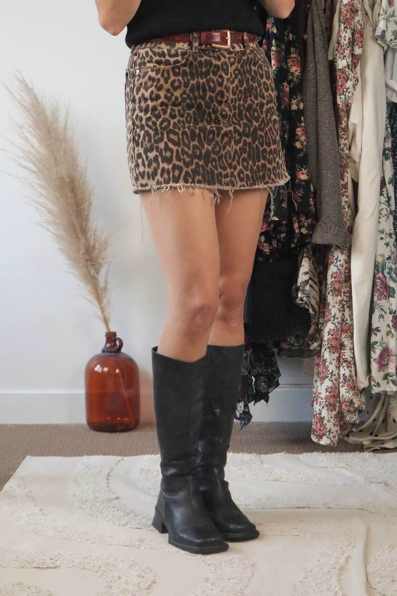 Vintage x Faux-Leather Knee High Boots (8)