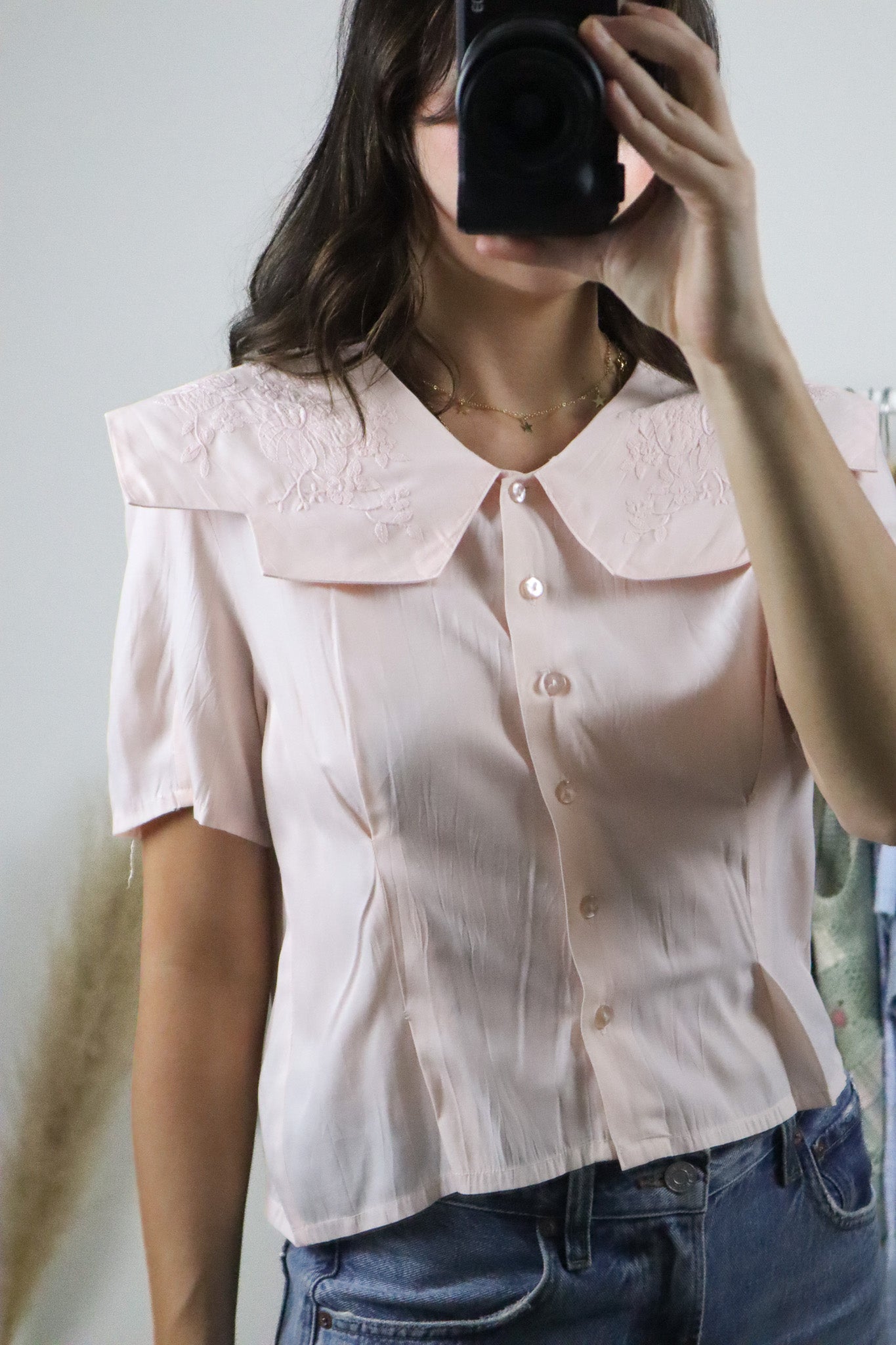 Vintage x Embroidered Peter Pan Collar Blouse (M)