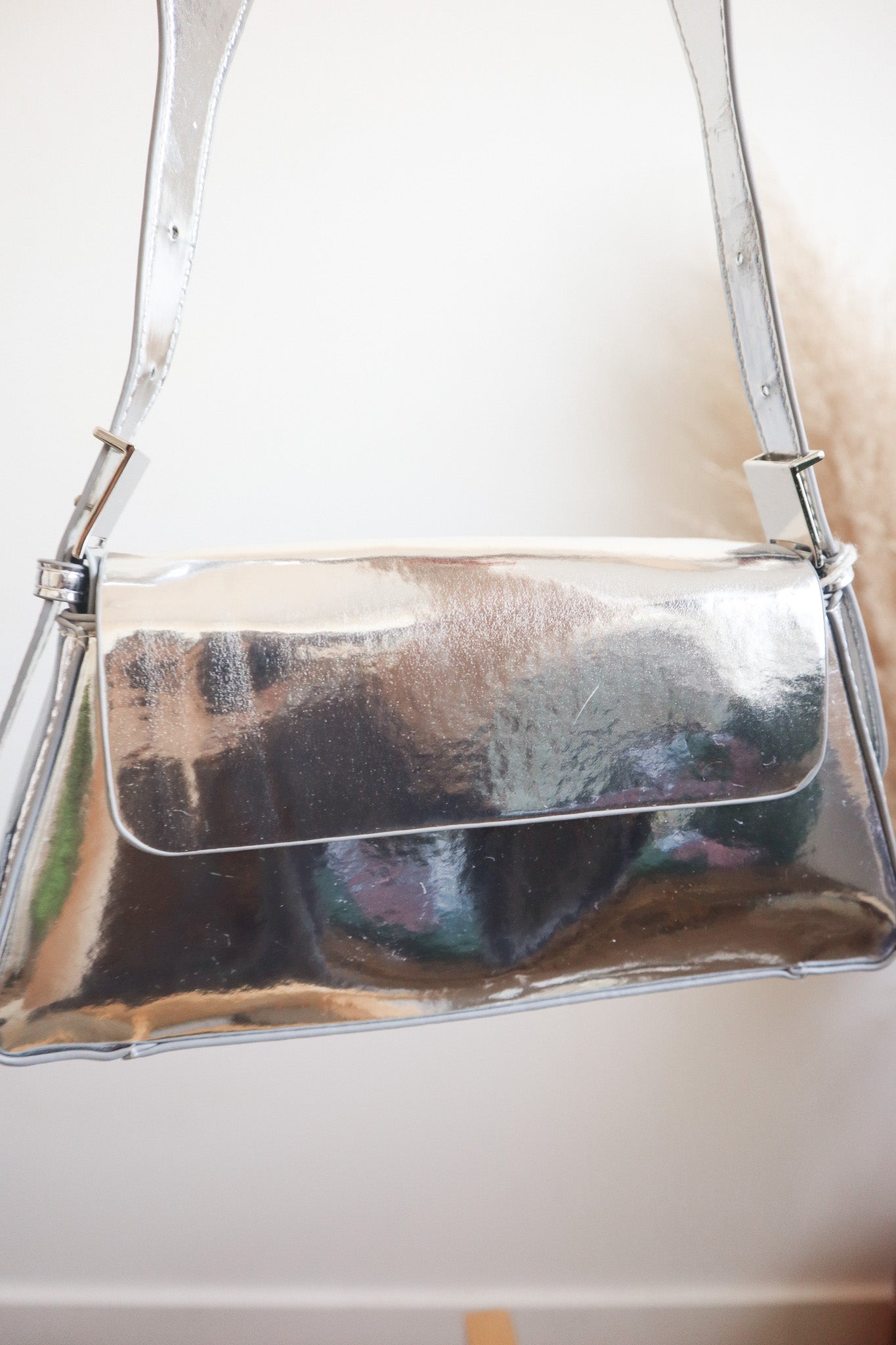 Modern x Metallic Purse