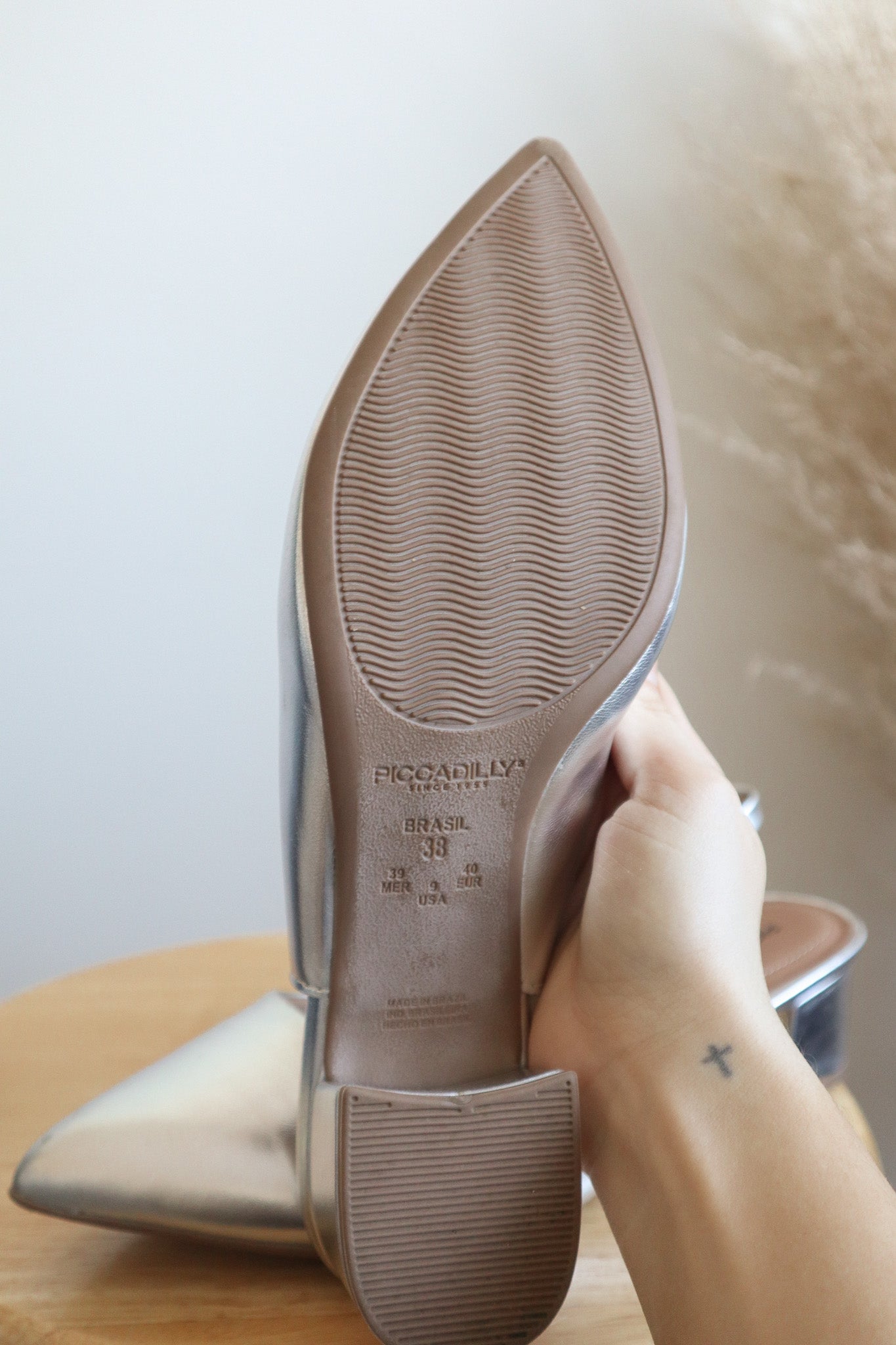 Modern x Metallic Sling backs (8.5/9)