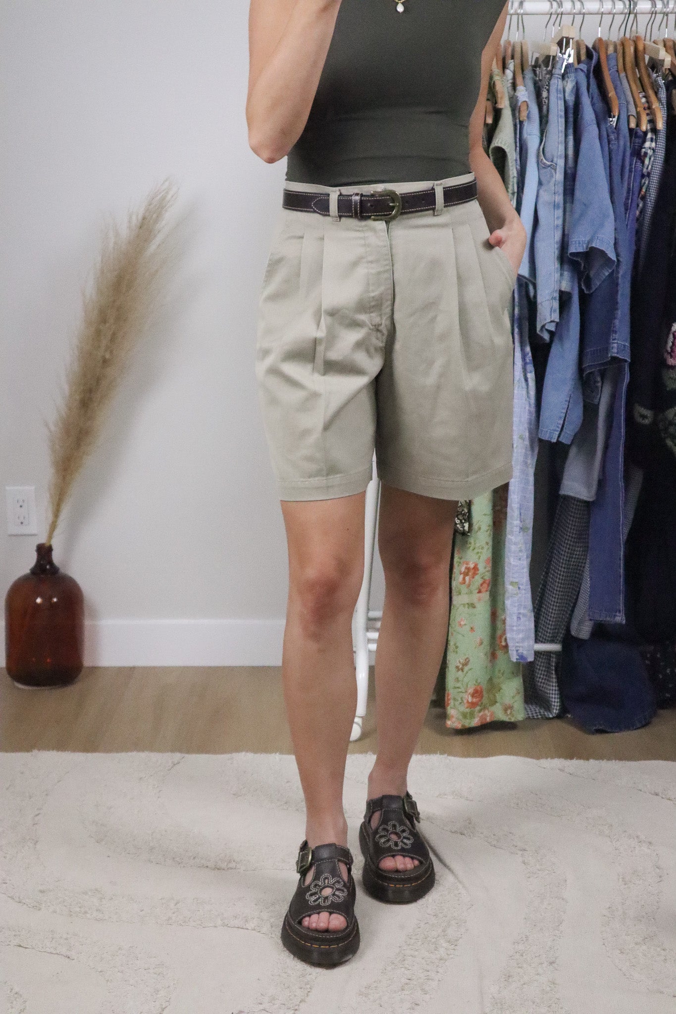 Made in Canada x Vintage x Cotton Trouser Shorts (4/6)