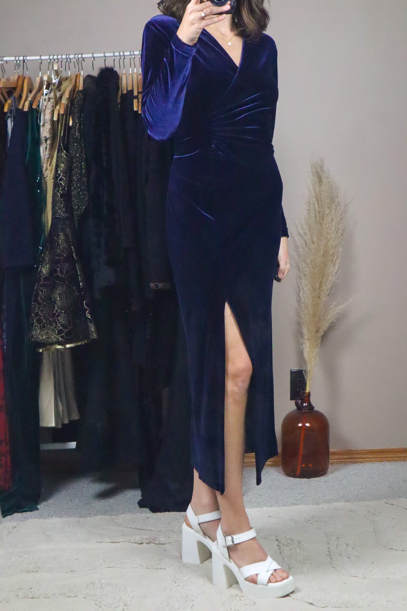 Vintage x Velvet Dress (S)