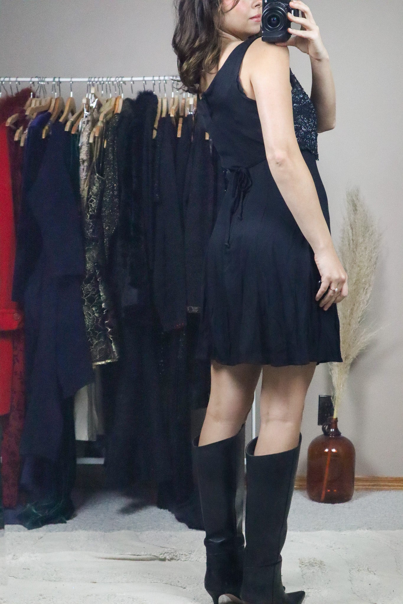 Made in Canada x Vintage x Lace Mini Dress (6)