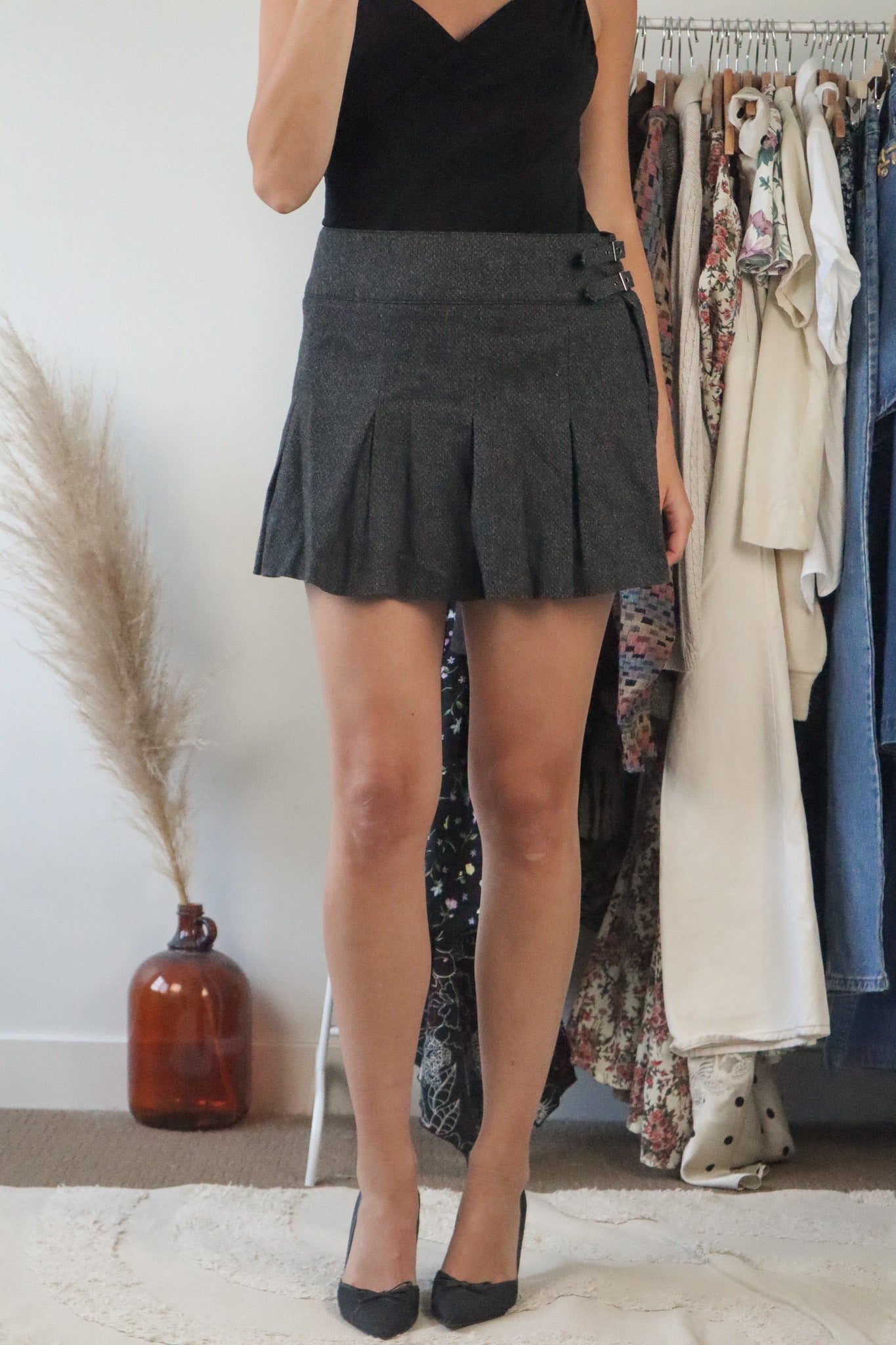 Made in Italy x Wool Blend Pleated Mini Skirt (29/30)