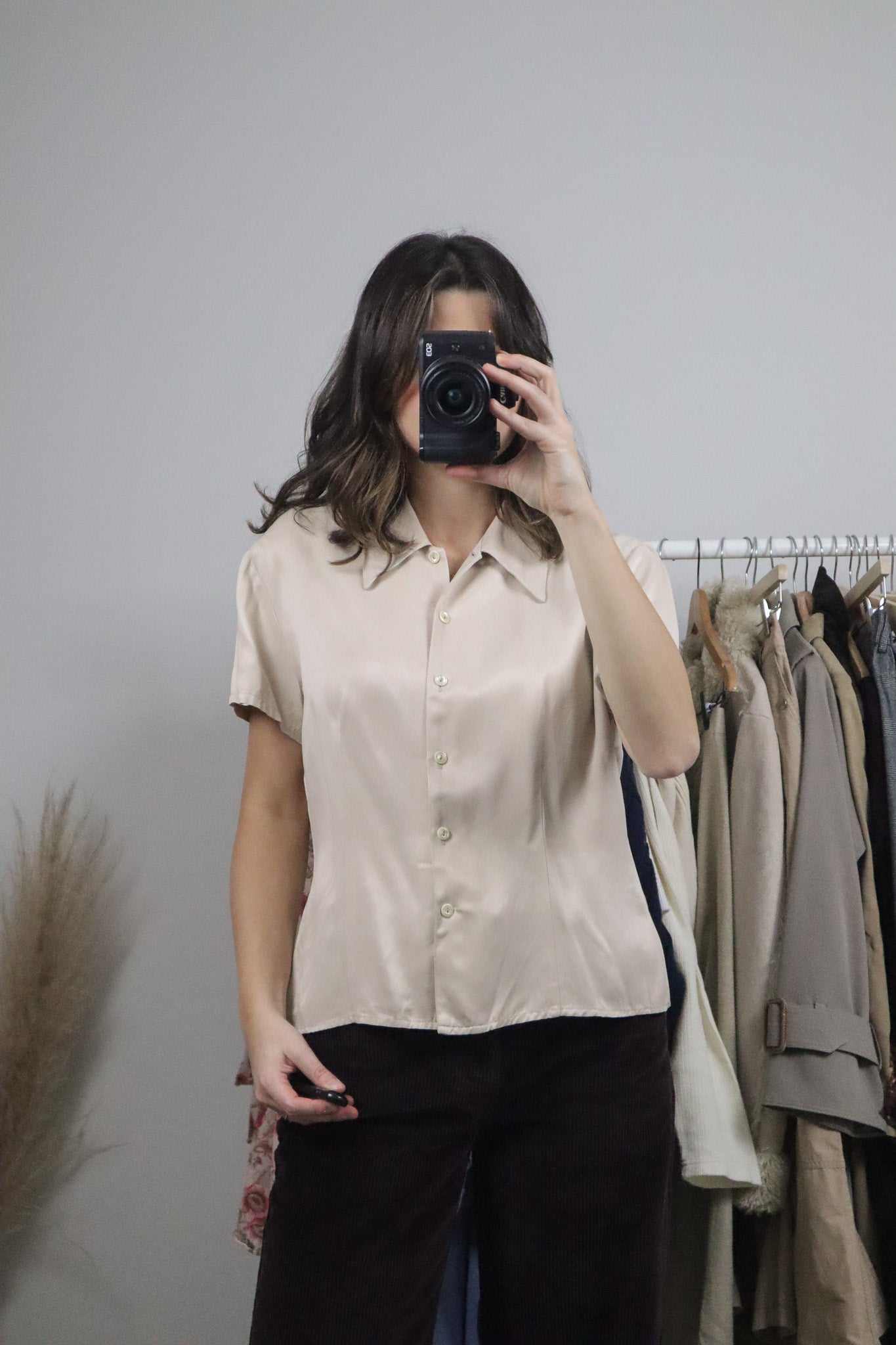 Made in Canada x Vintage x Satin Blouse (M)