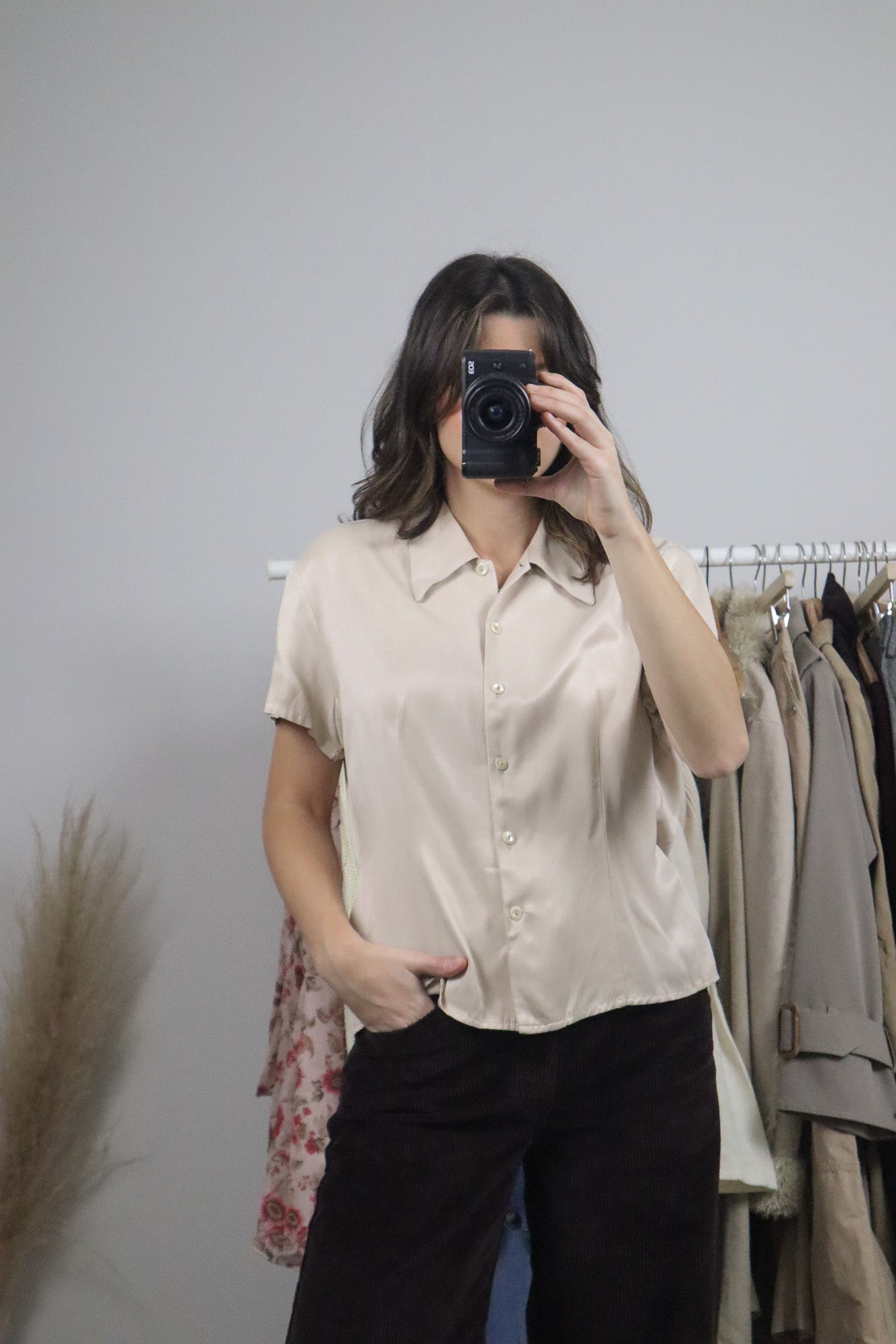 Made in Canada x Vintage x Satin Blouse (M)
