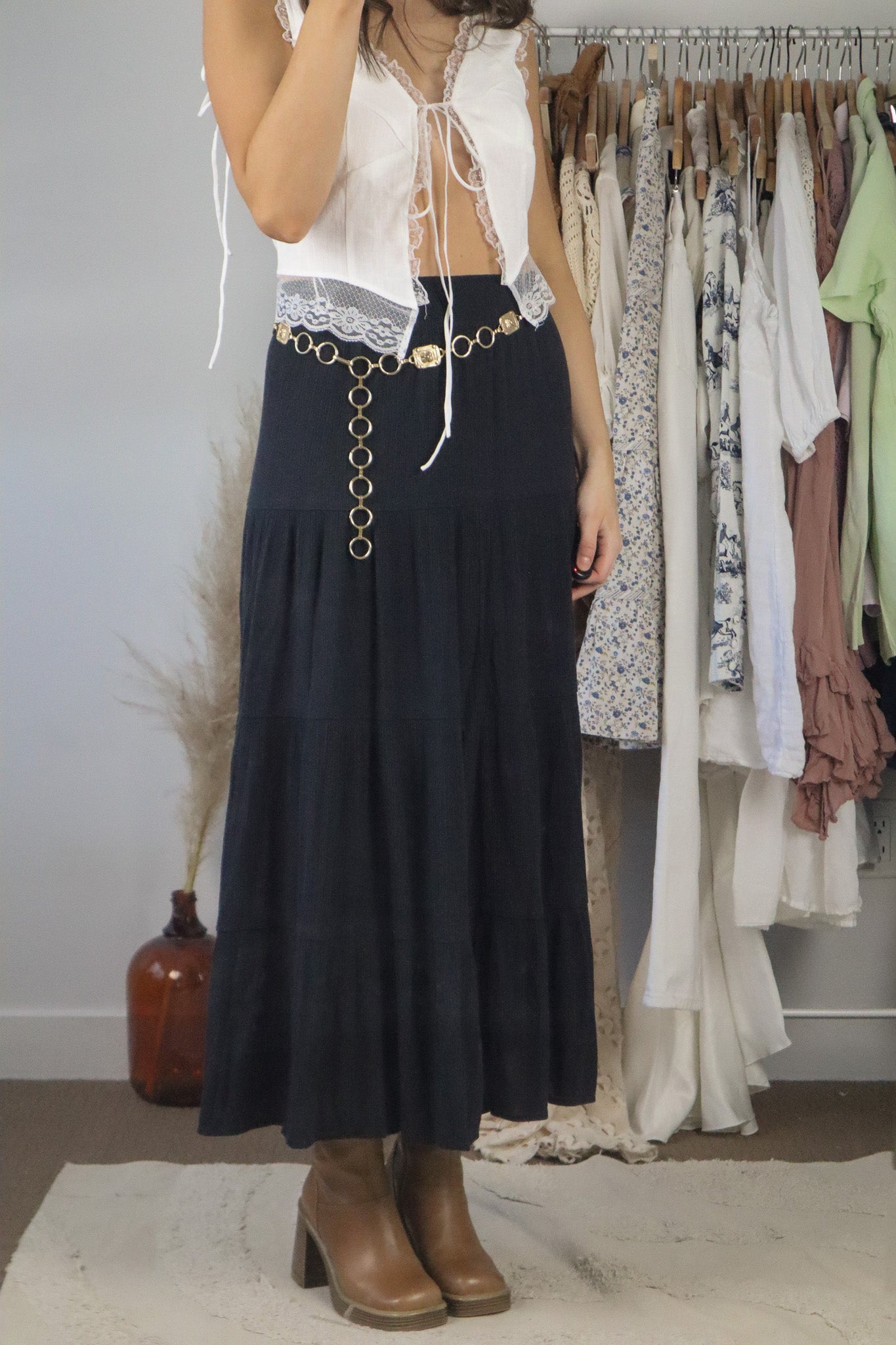 Made in Canada x Vintage x Tiered Maxi Skirt (4/6)