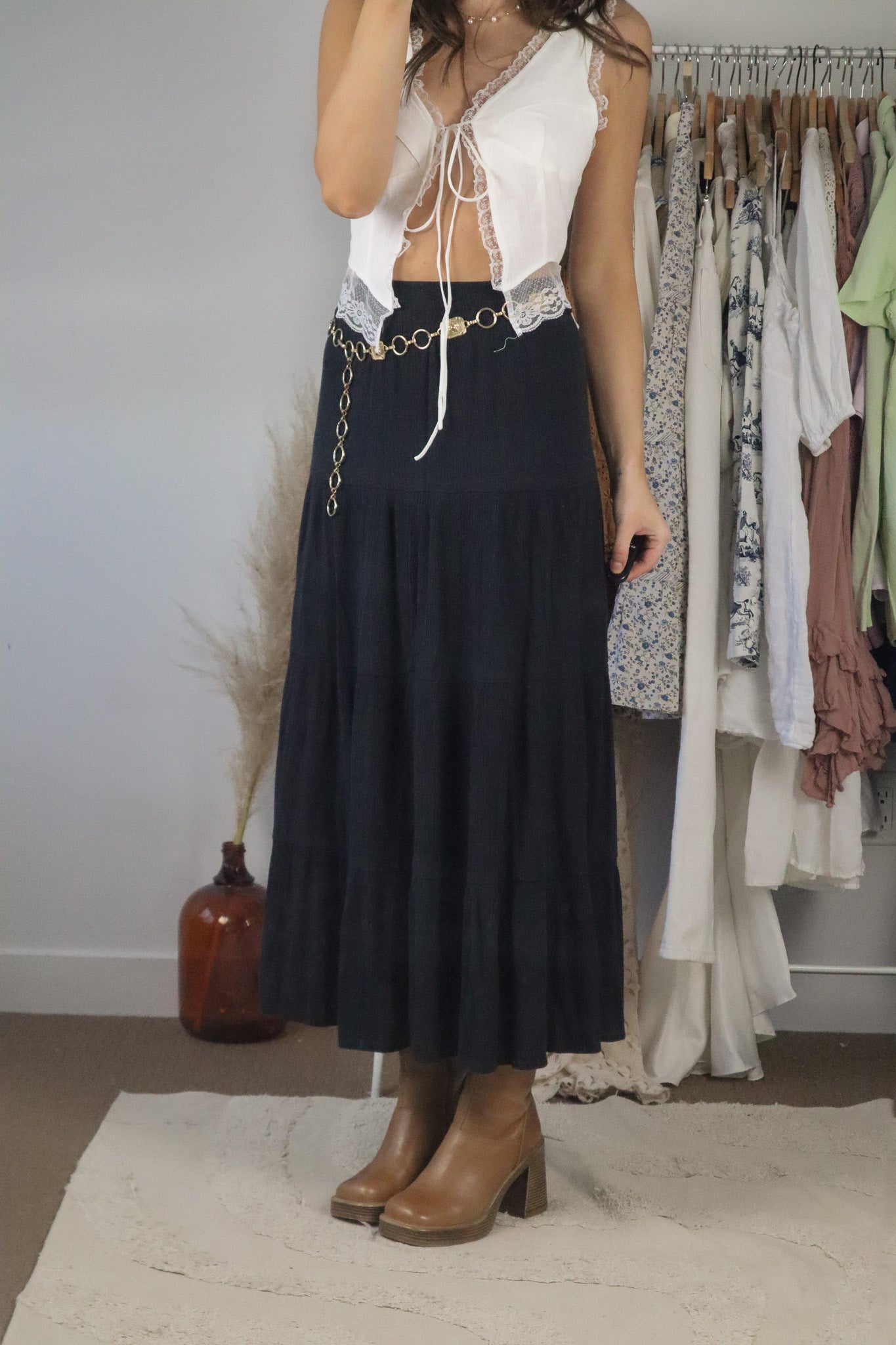 Made in Canada x Vintage x Tiered Maxi Skirt (4/6)