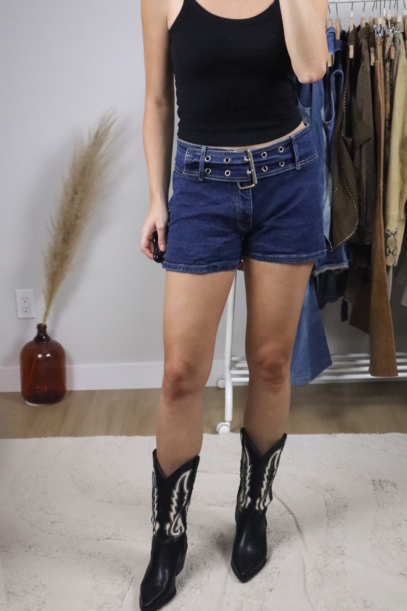 Vintage x Denim Belted Mini Shorts (6/8)