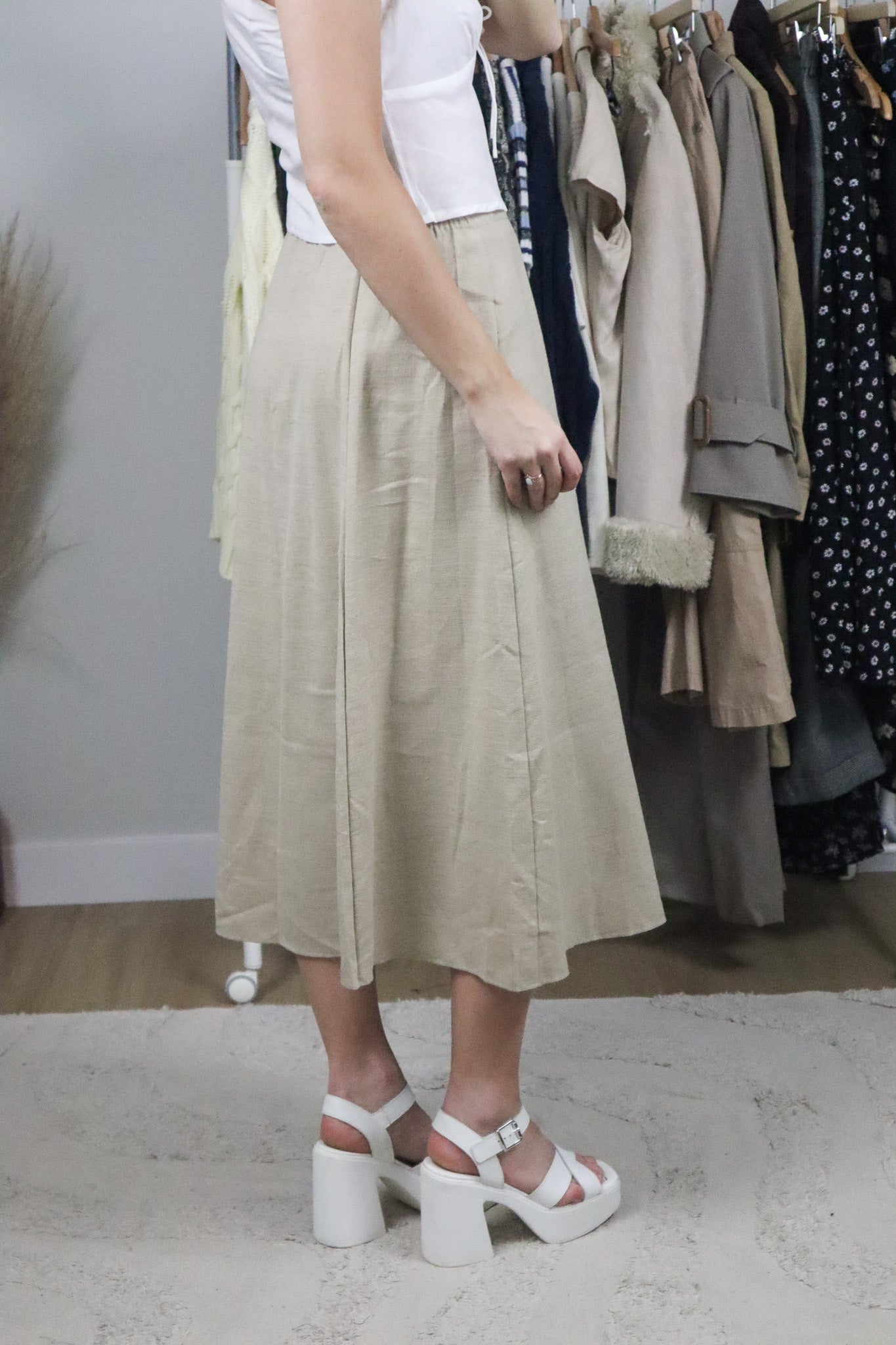 Made in Canada x Vintage x Linen Blend Button Up Skirt (4)