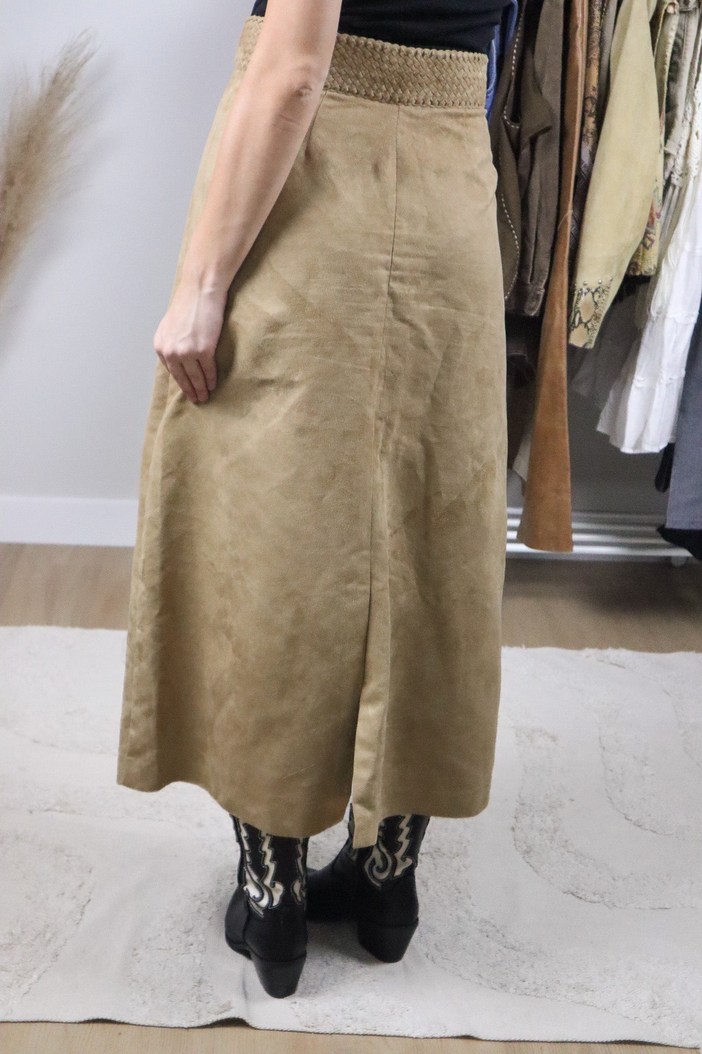 Vintage x Fringed Faux Suede Skirt (10)