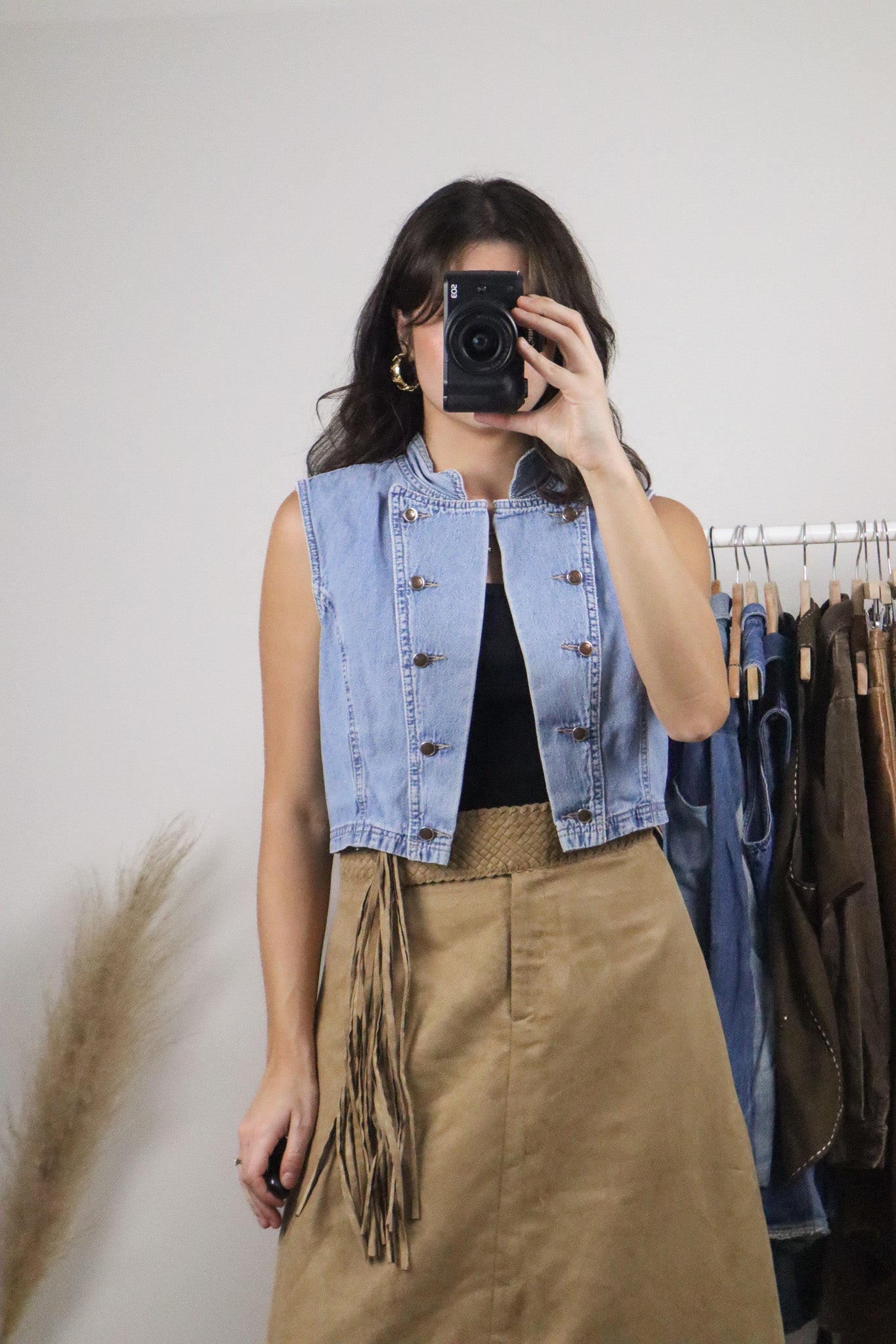 Made in Canada x Vintage x Cropped Denim Vest (XS/S)