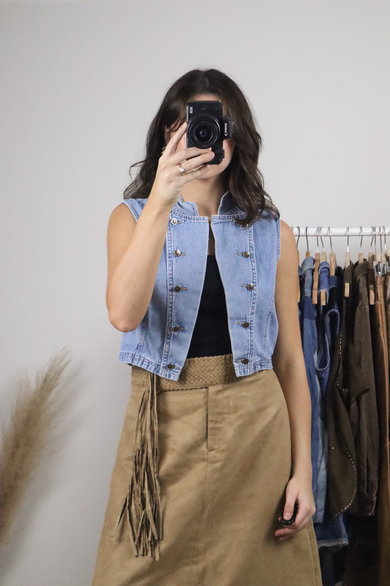 Made in Canada x Vintage x Cropped Denim Vest (XS/S)