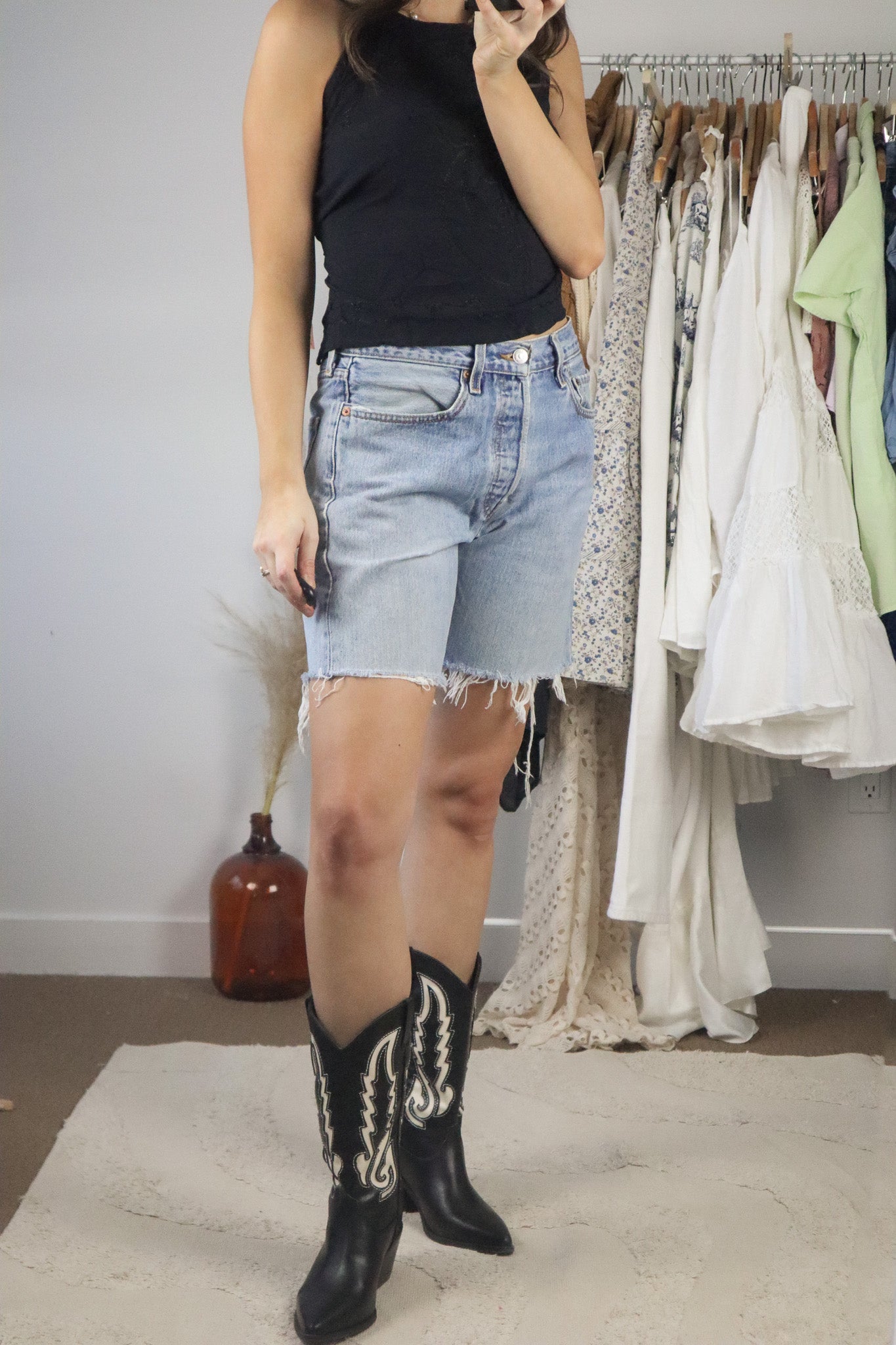 Vintage x Levi Denim Cut Off Shorts (6/8)